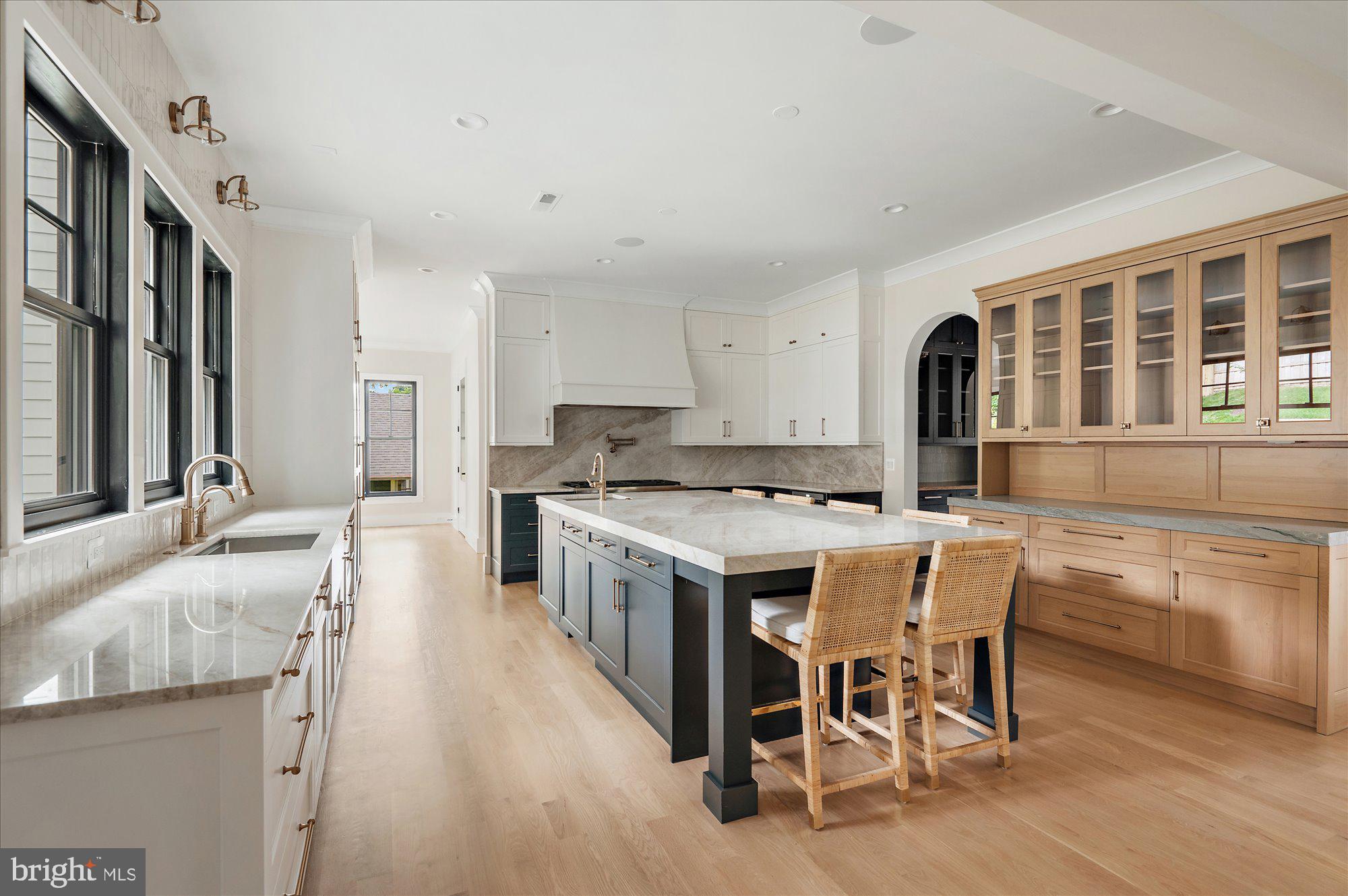 LYON PARK - Residential