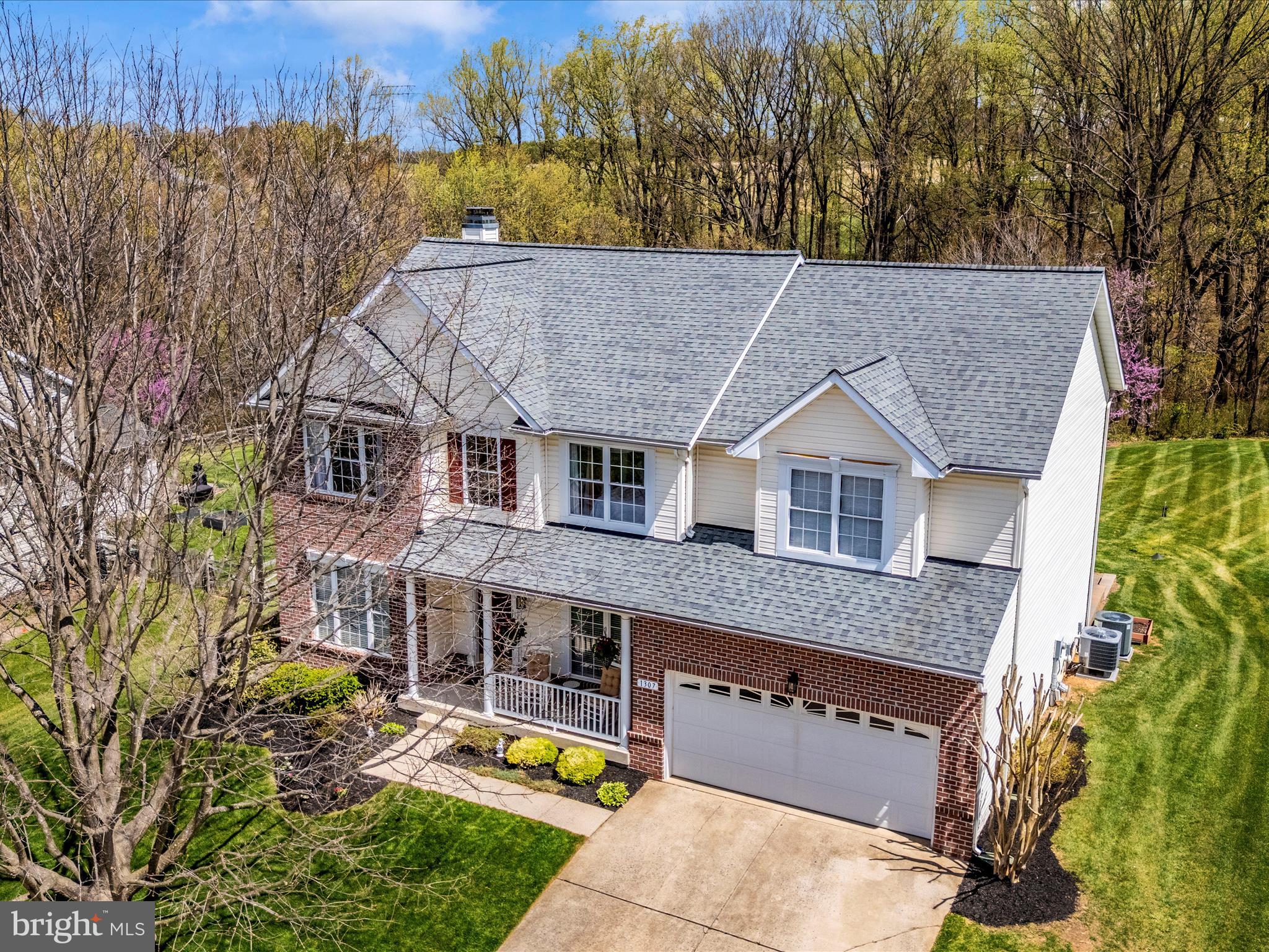 SUMMIT RIDGE - Residential