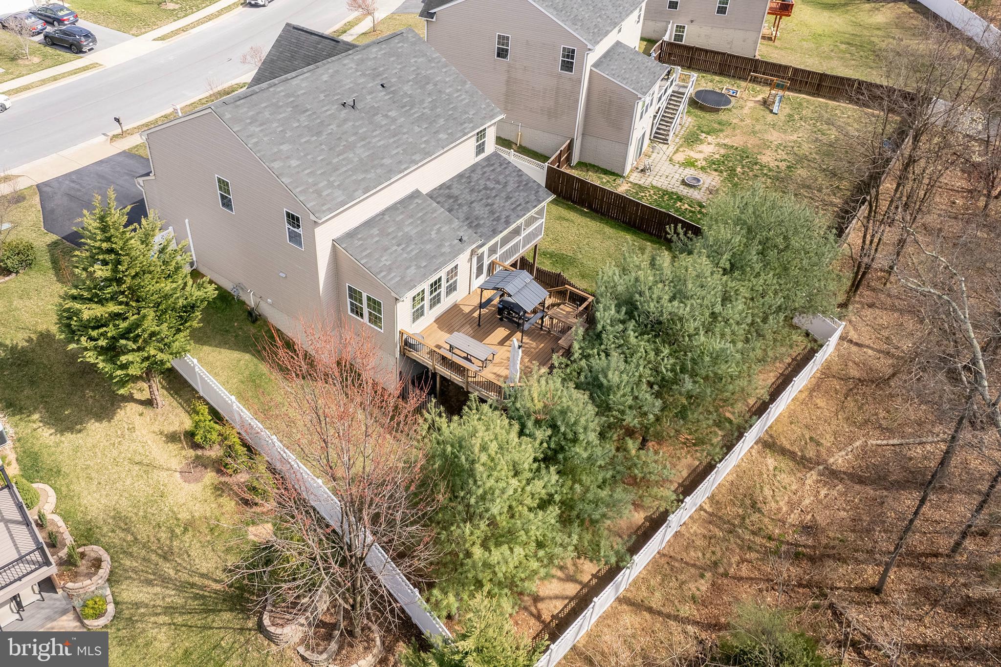 RED BUD RUN - Residential