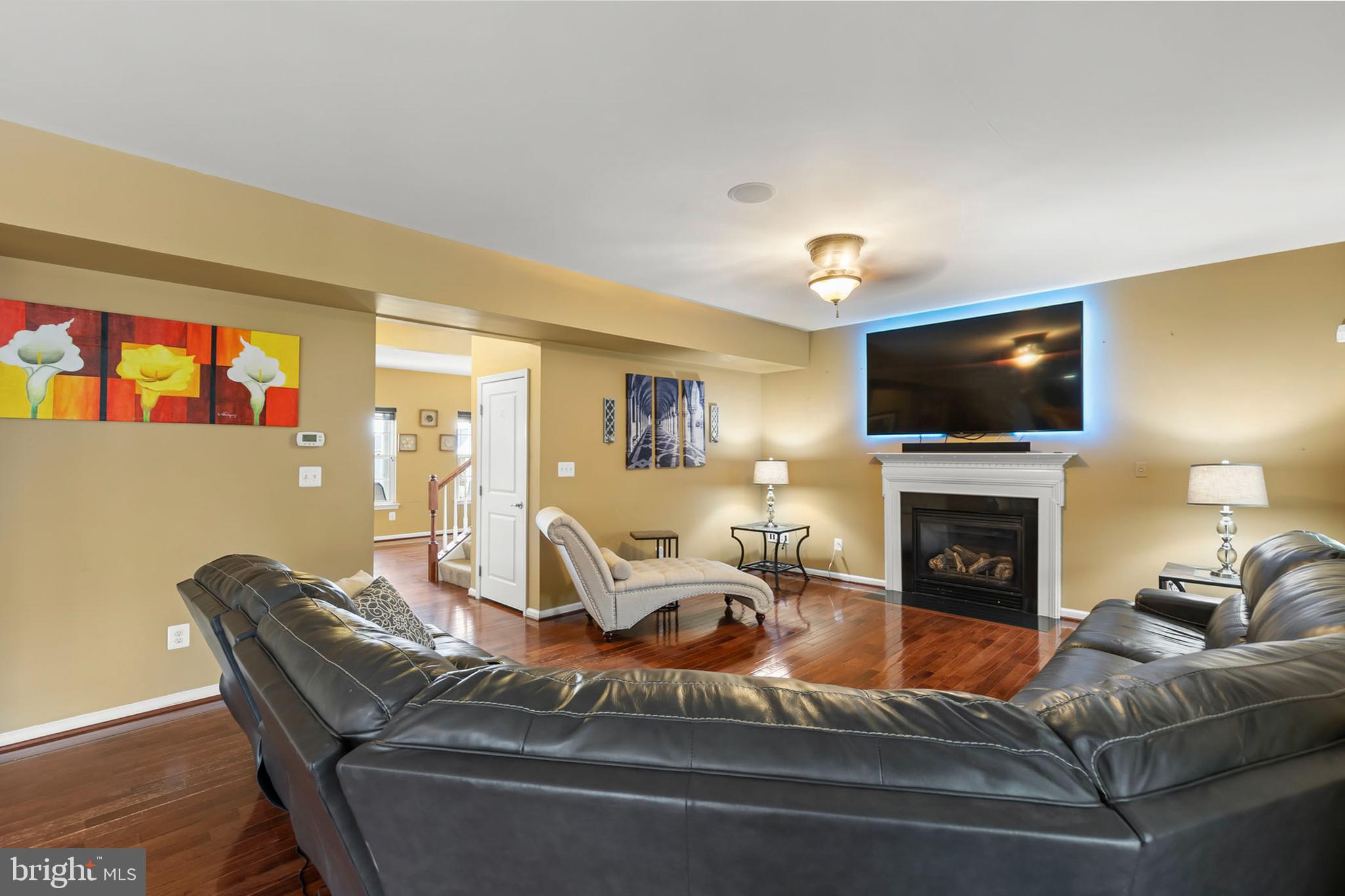 RED BUD RUN - Residential