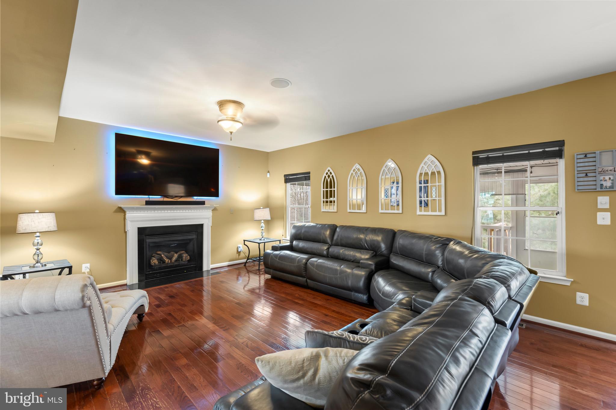 RED BUD RUN - Residential