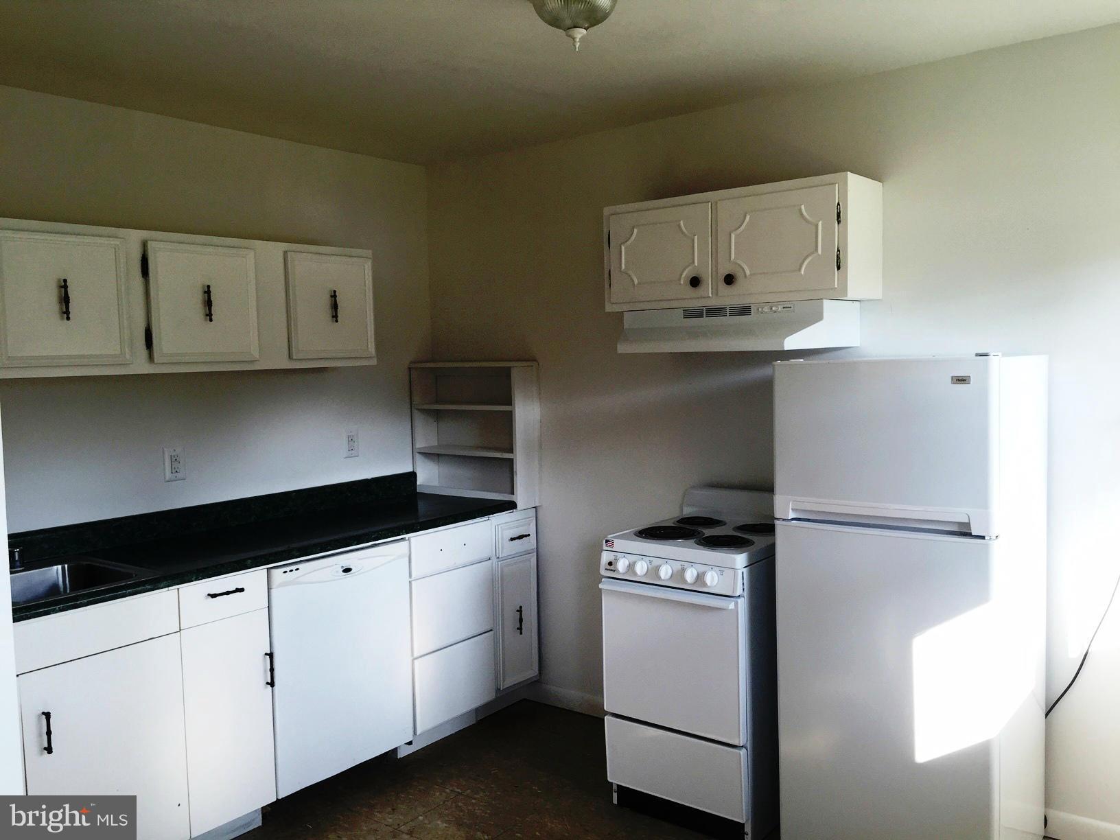 PINEY POINT - Residential Lease
