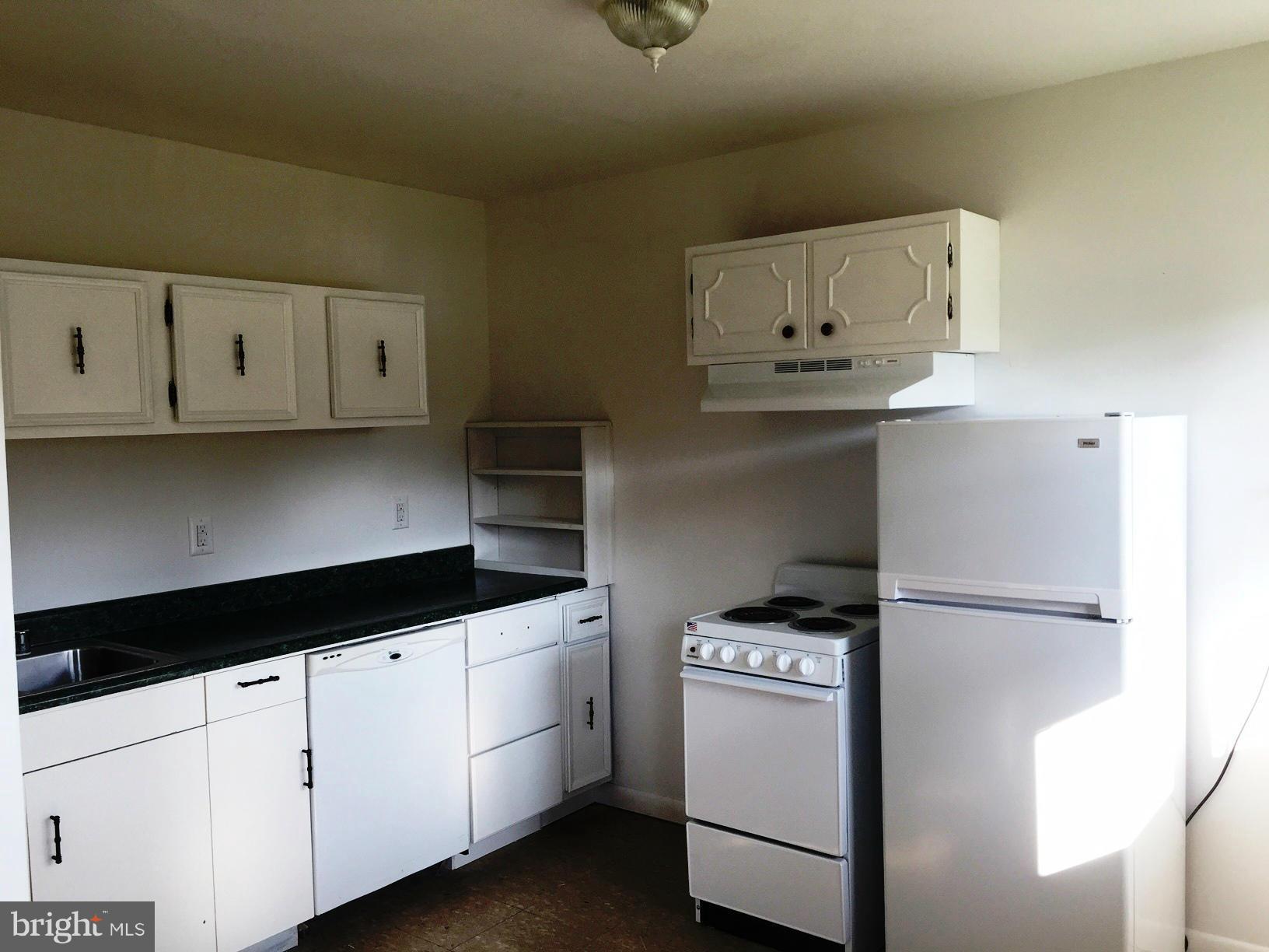 PINEY POINT - Residential Lease