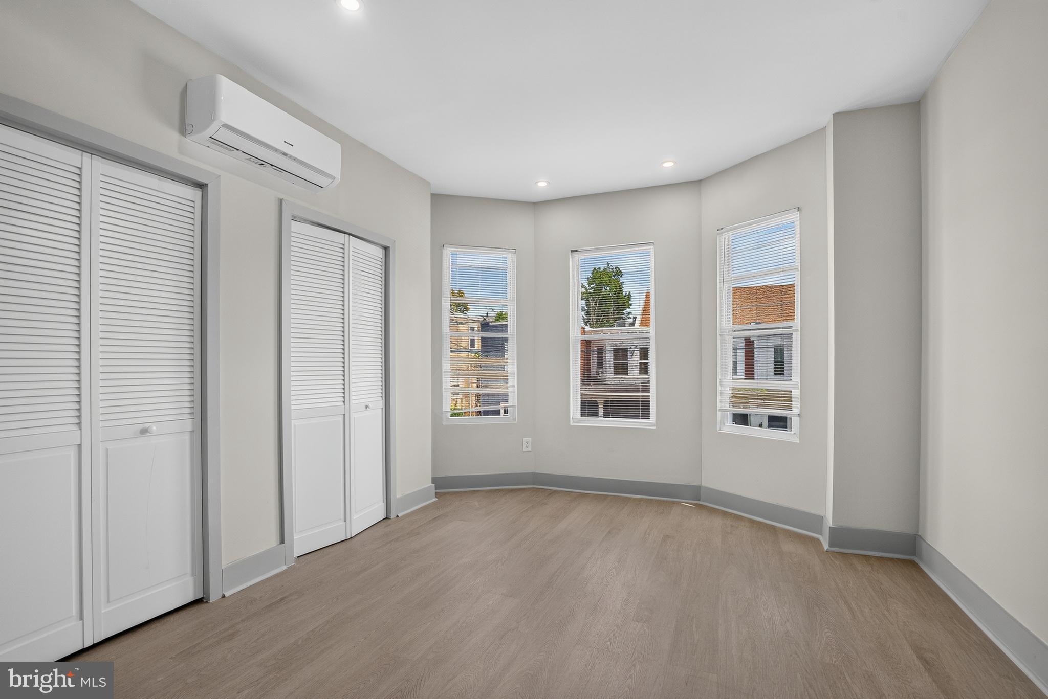 GERMANTOWN (WEST) - Residential