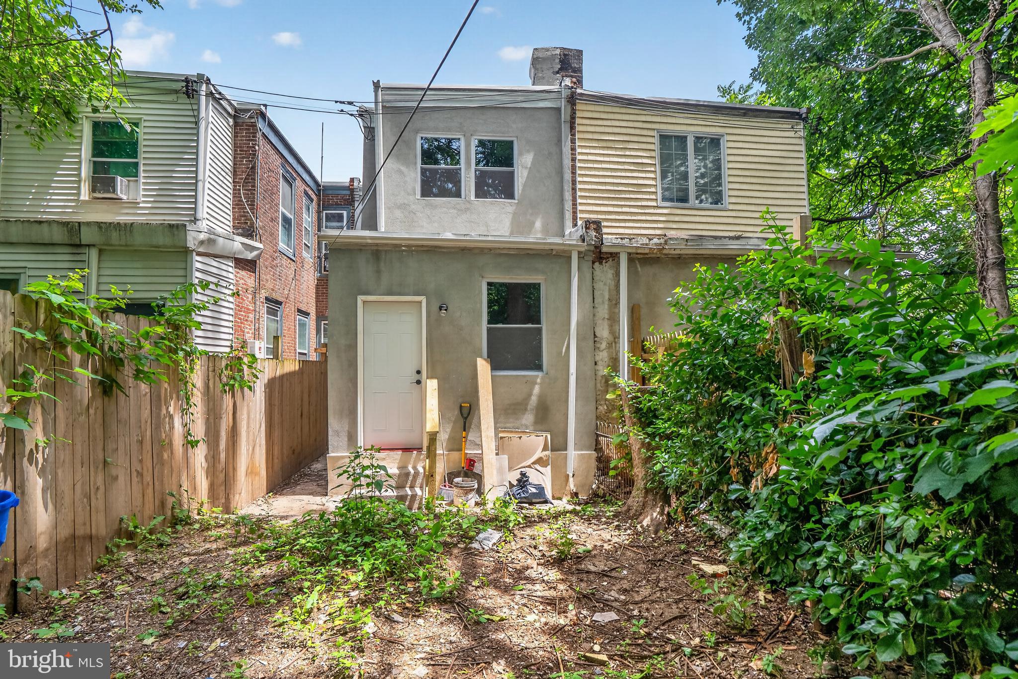 GERMANTOWN (WEST) - Residential