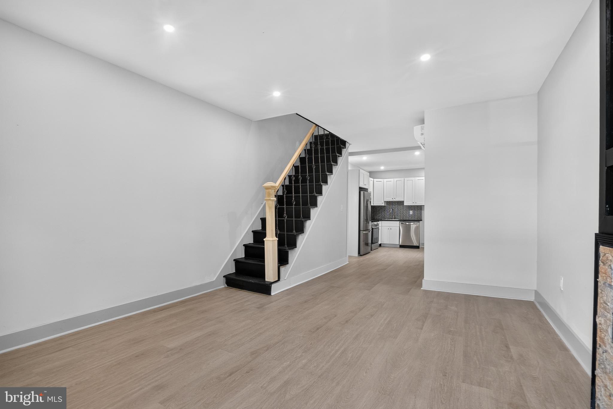 GERMANTOWN (WEST) - Residential