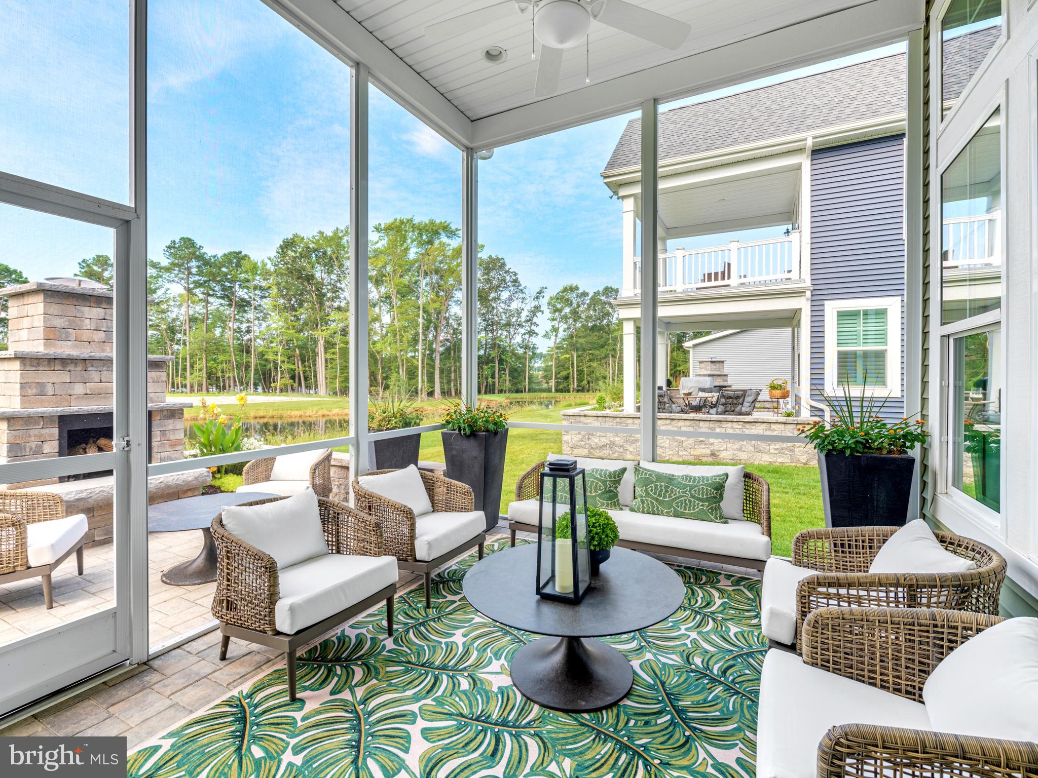 BLACK OAK - Residential