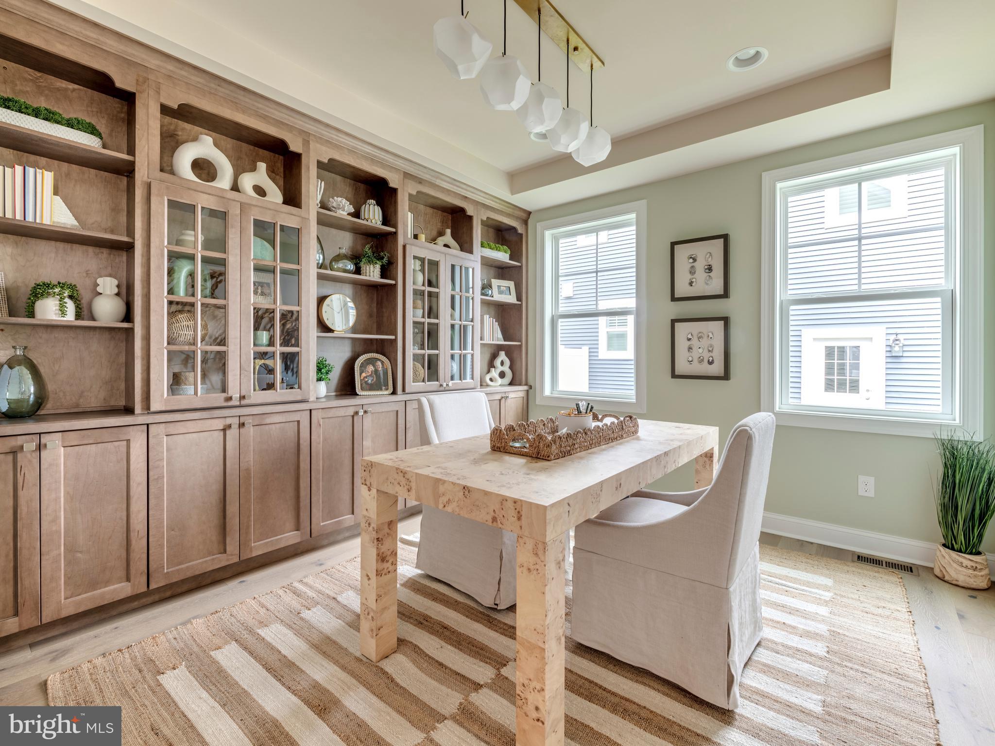 BLACK OAK - Residential