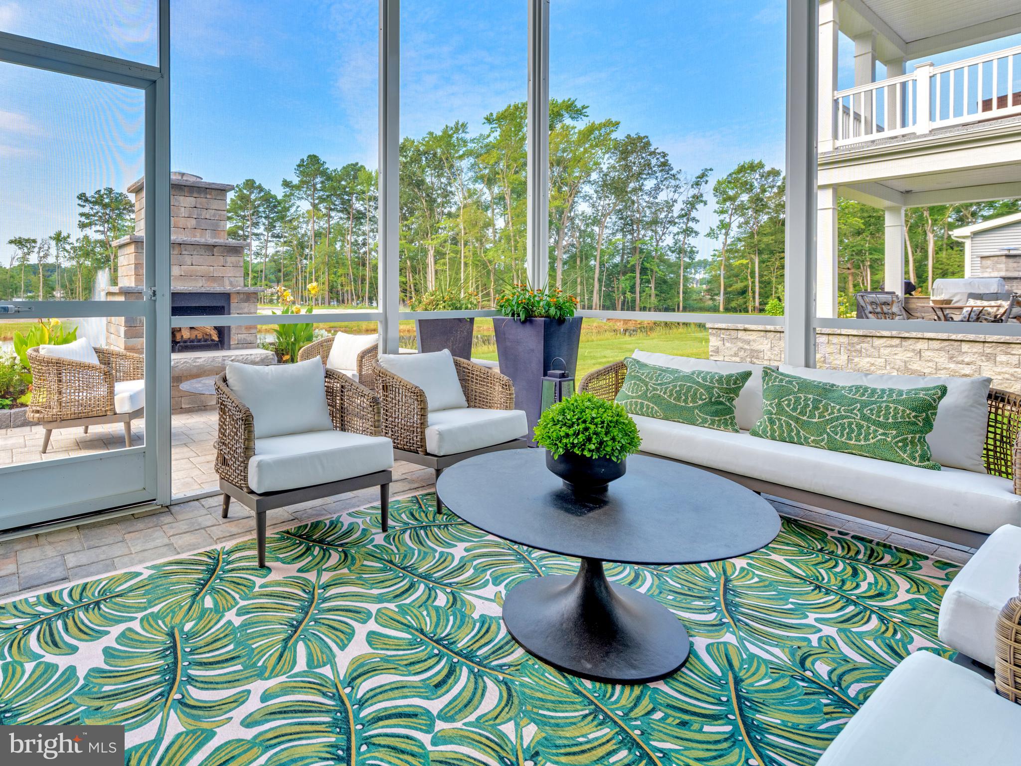 BLACK OAK - Residential