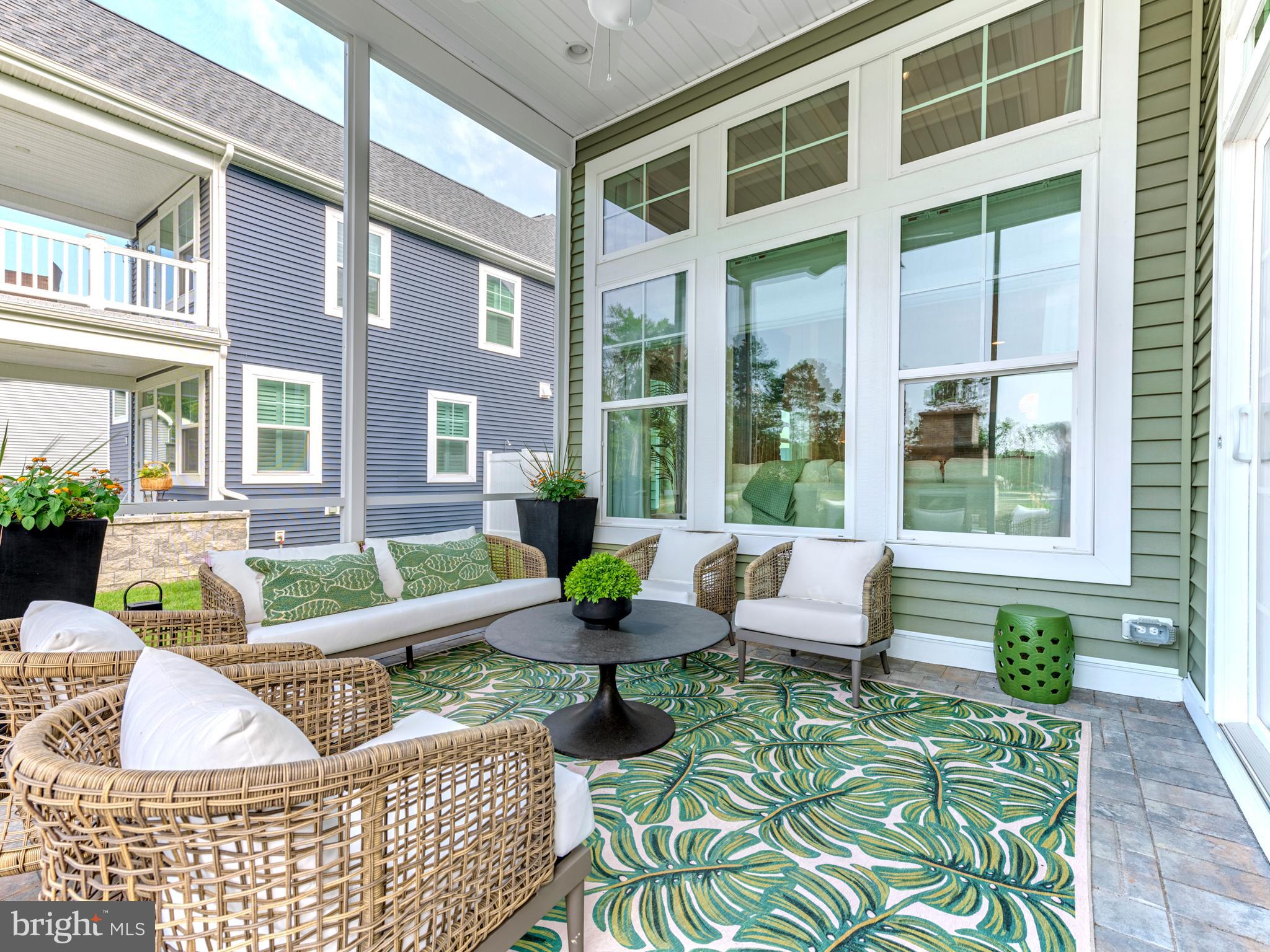 BLACK OAK - Residential