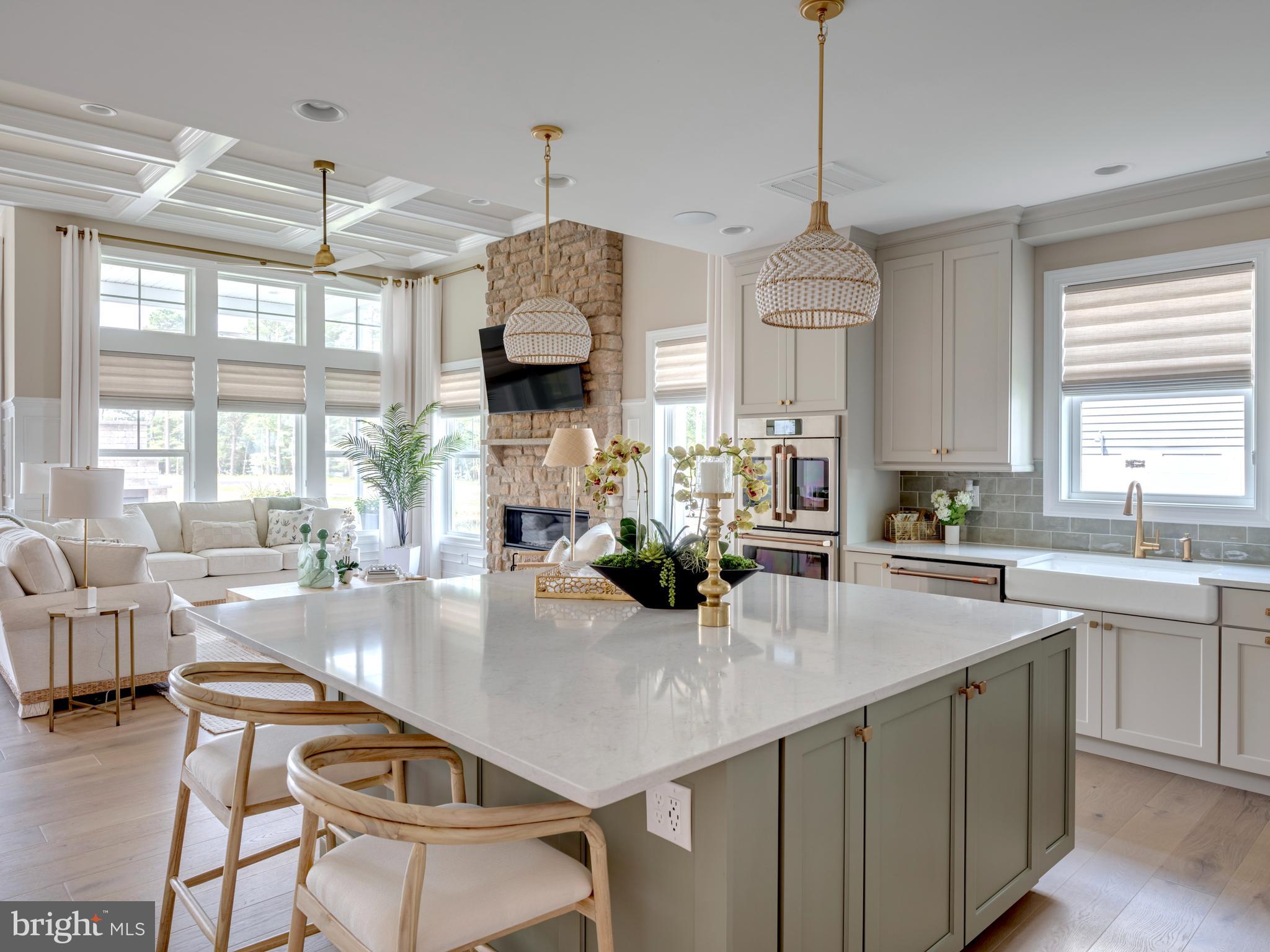BLACK OAK - Residential