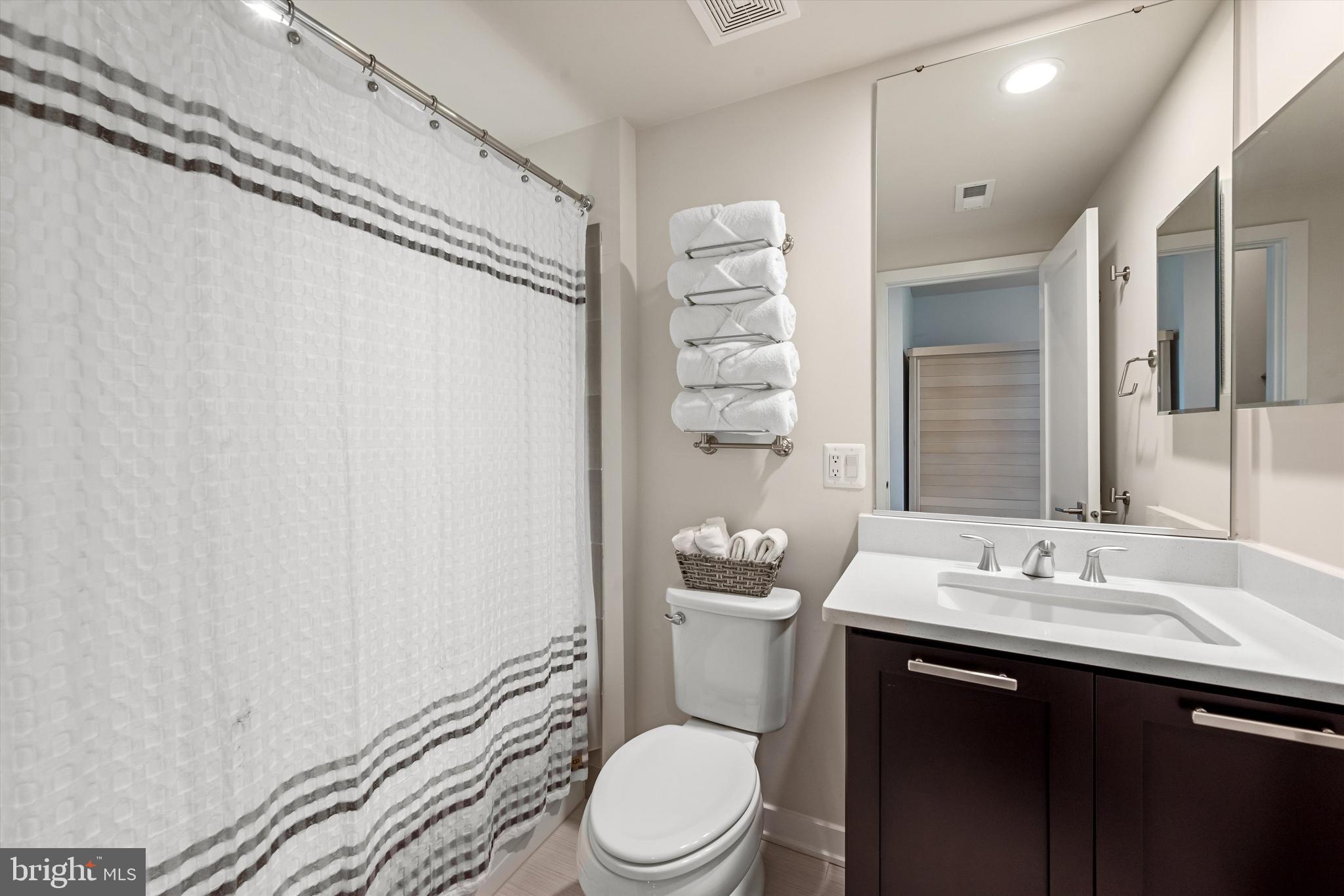 LOUDOUN VALLEY ESTATES 2 - Residential