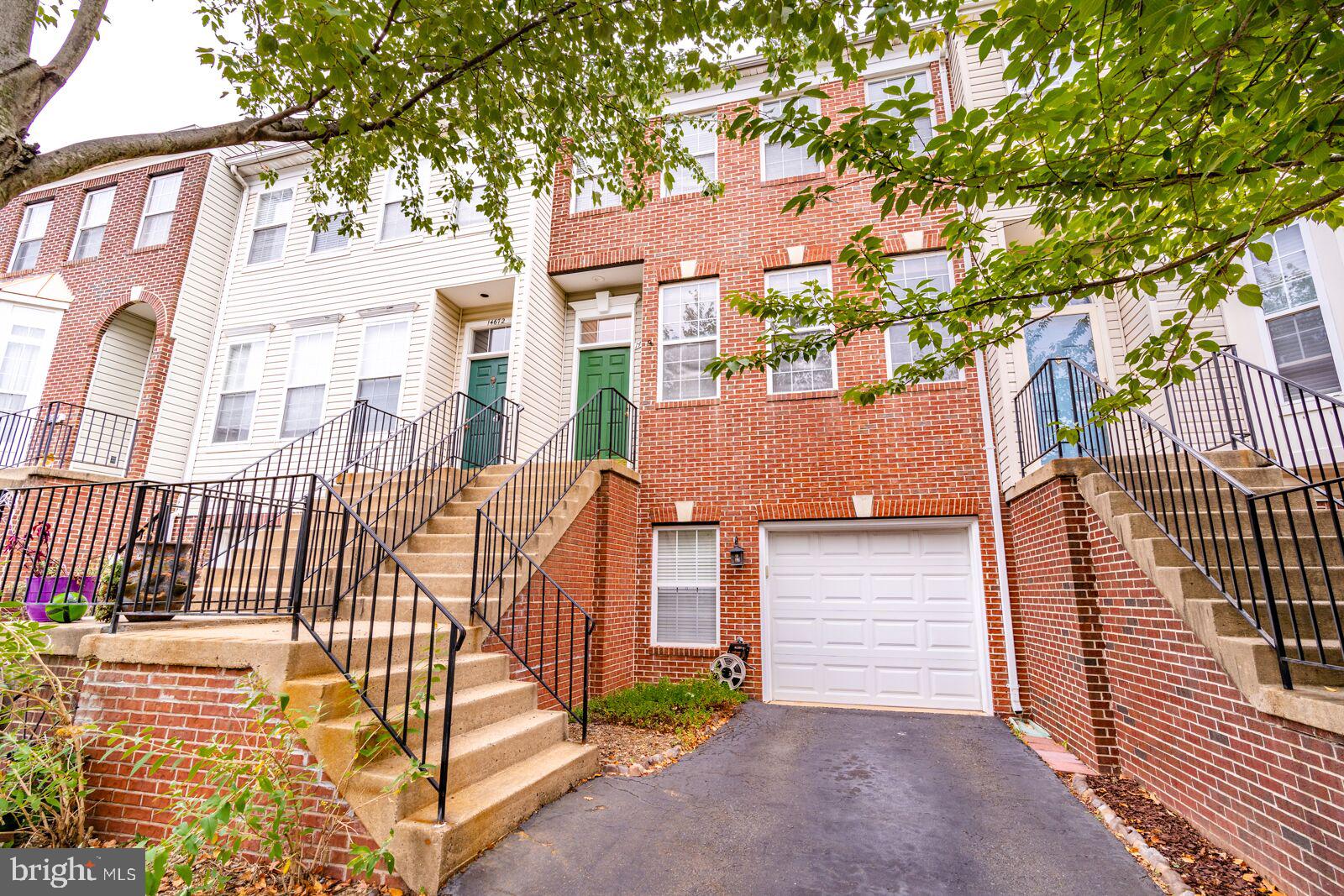 BRYARTON - Residential Lease