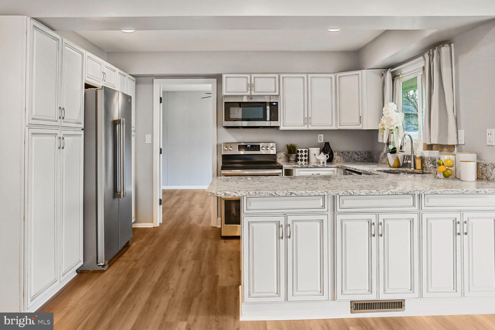 BUCKINGHAM AT BELAIR - Residential