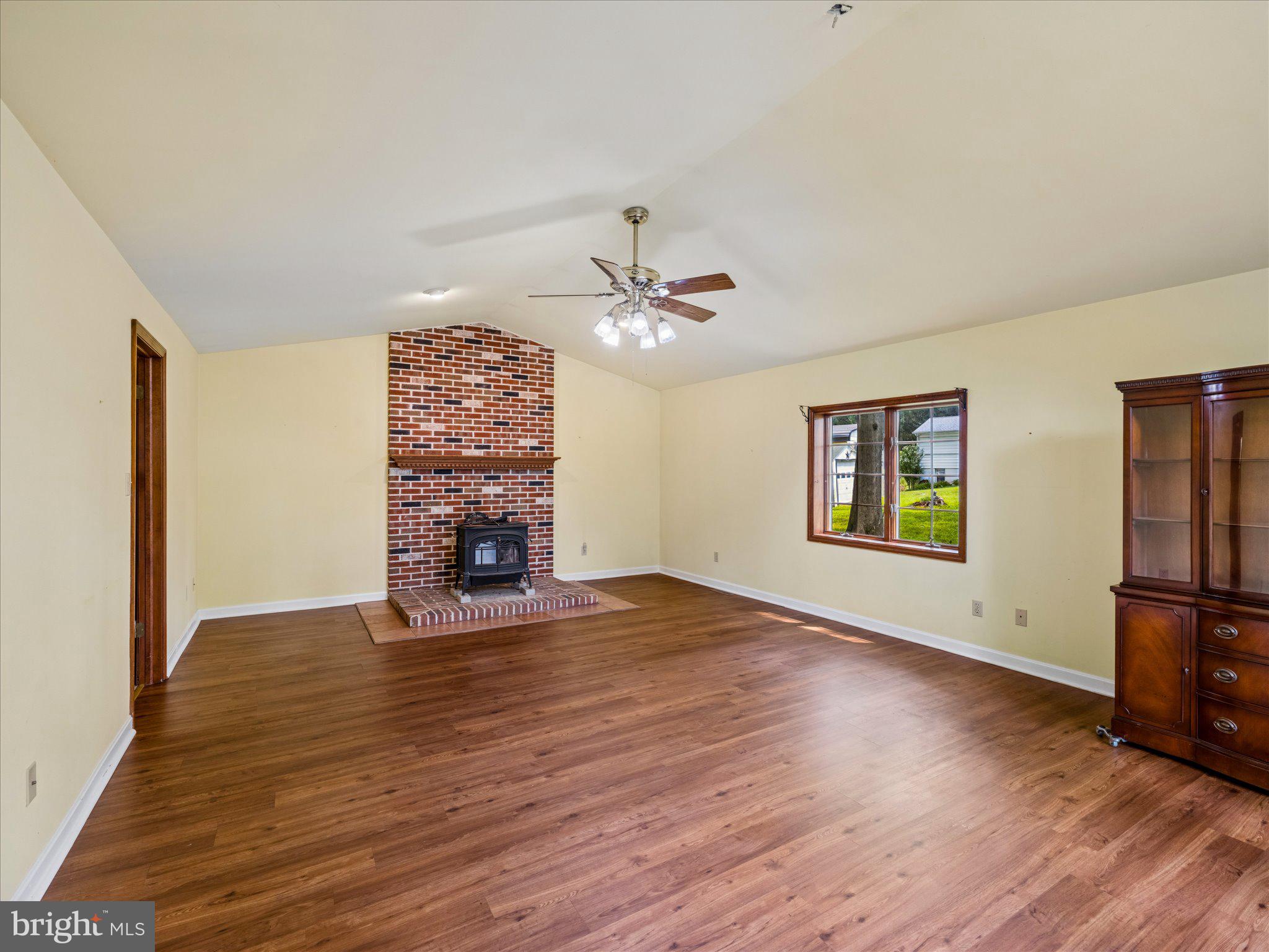 BIRCH RUN - Residential