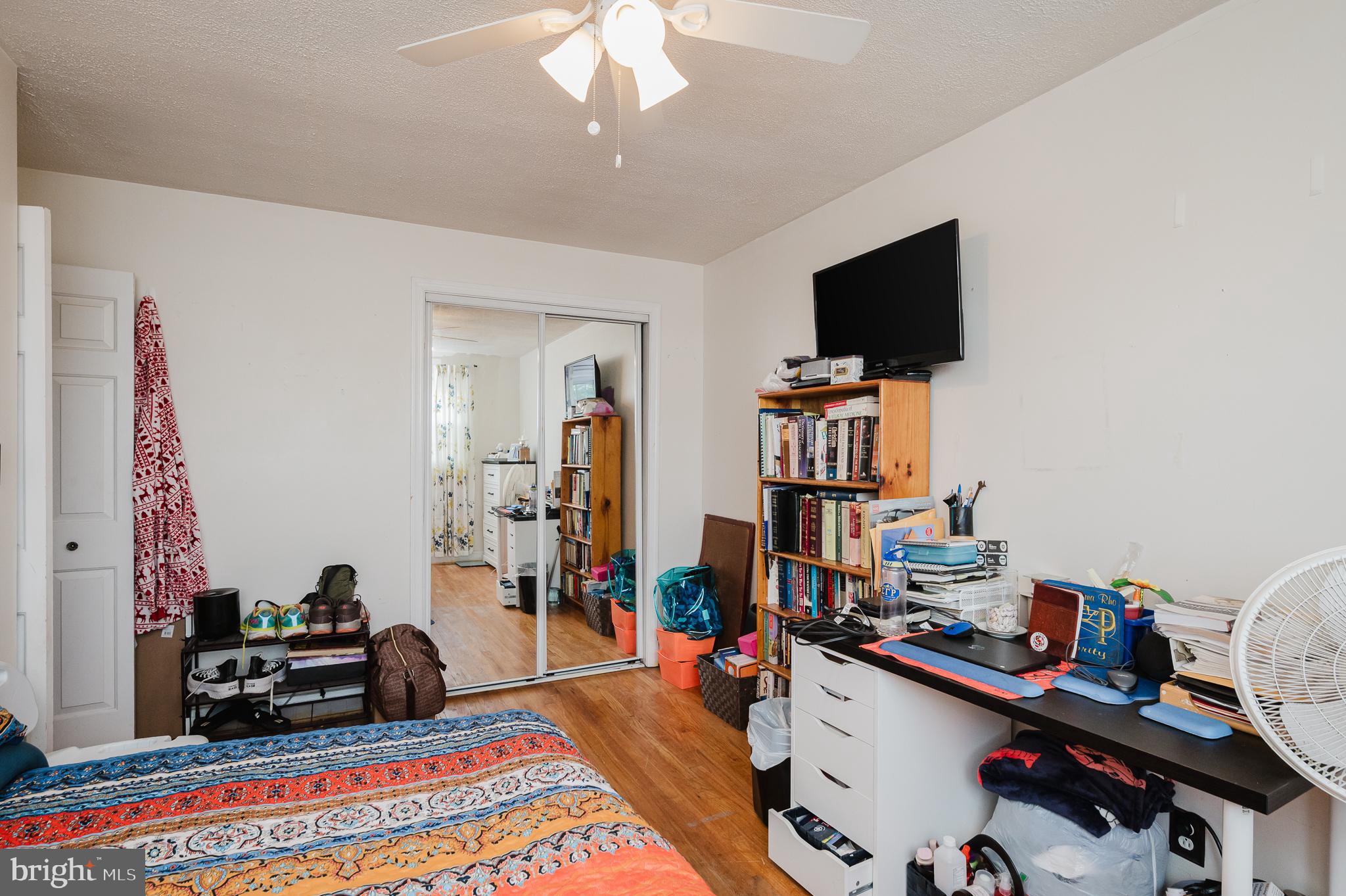HILLENDALE - Residential