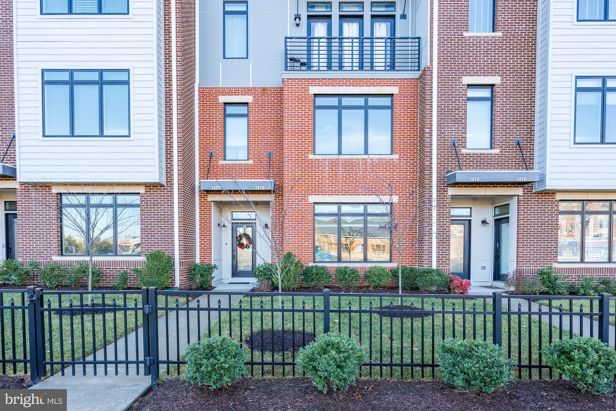 VILLAGE AT LEESBURG - Residential