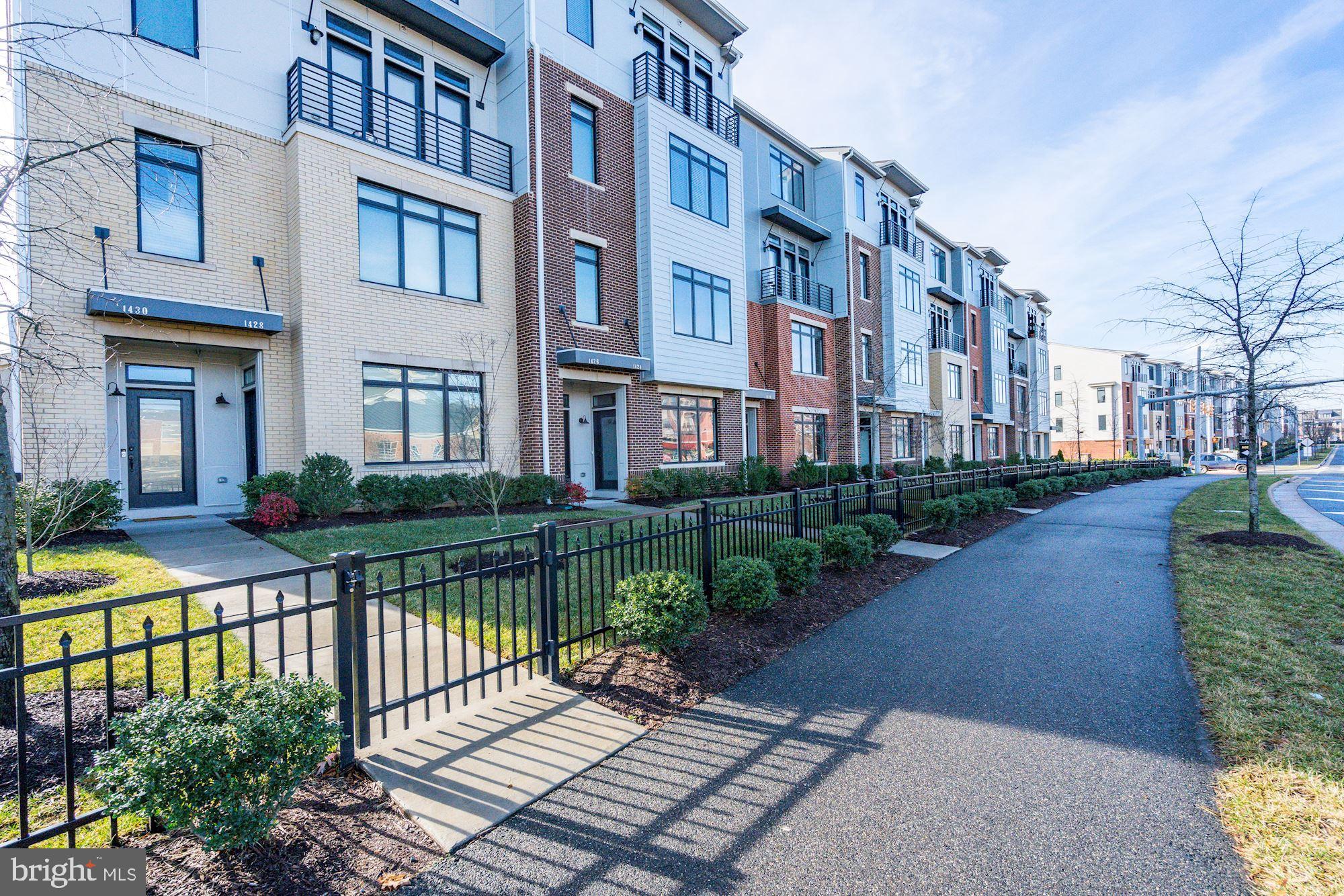 VILLAGE AT LEESBURG - Residential