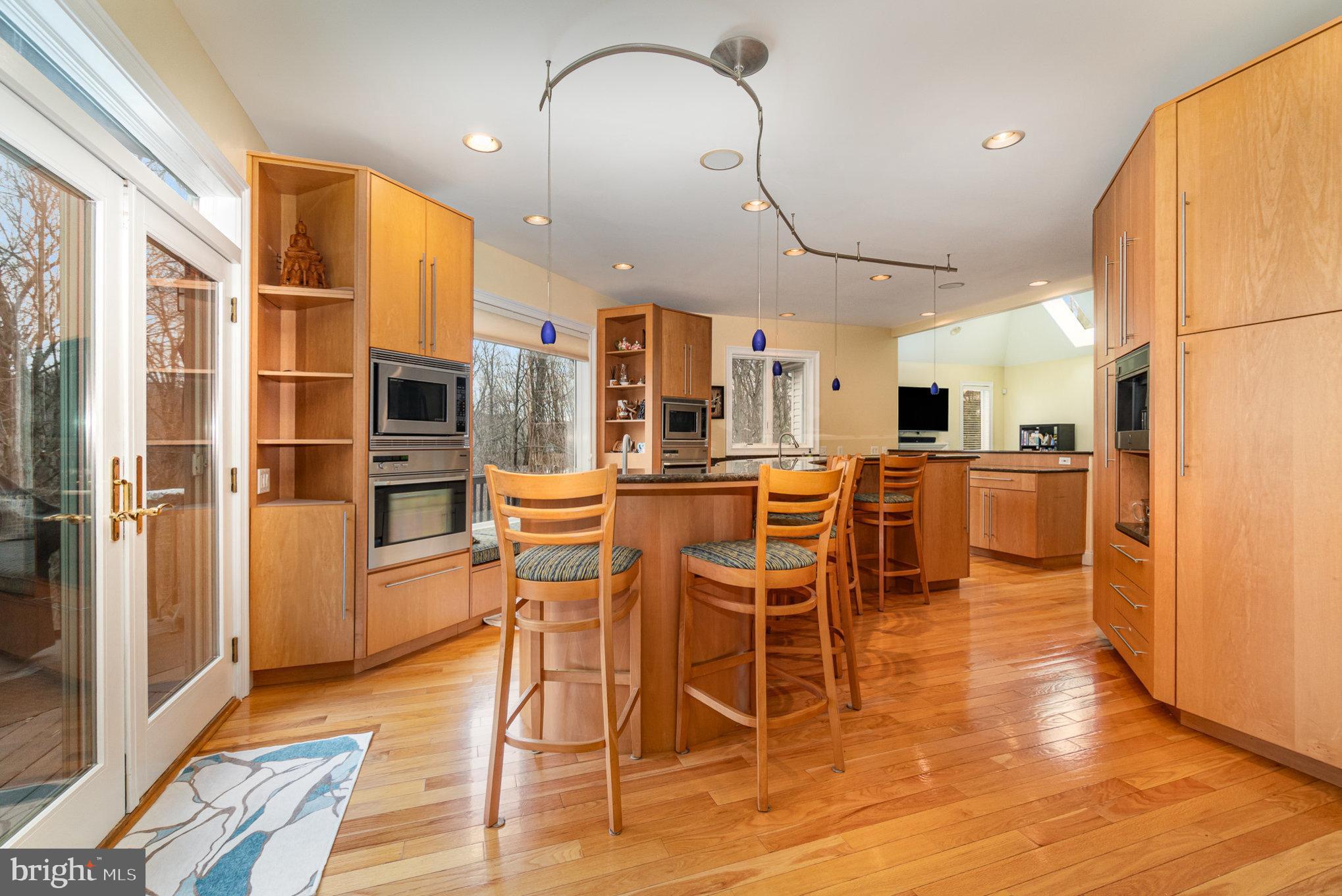 DERRY WOODS - Residential