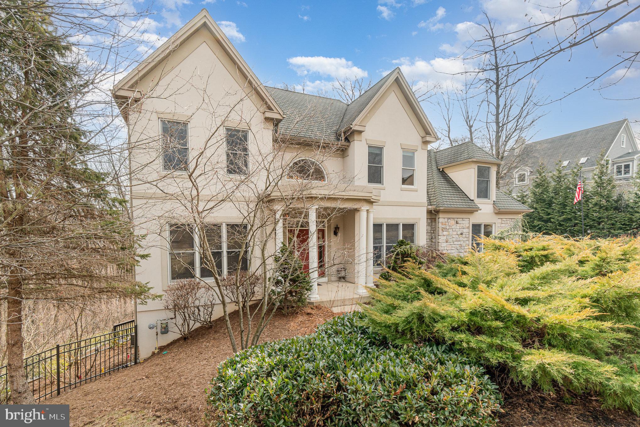 DERRY WOODS - Residential