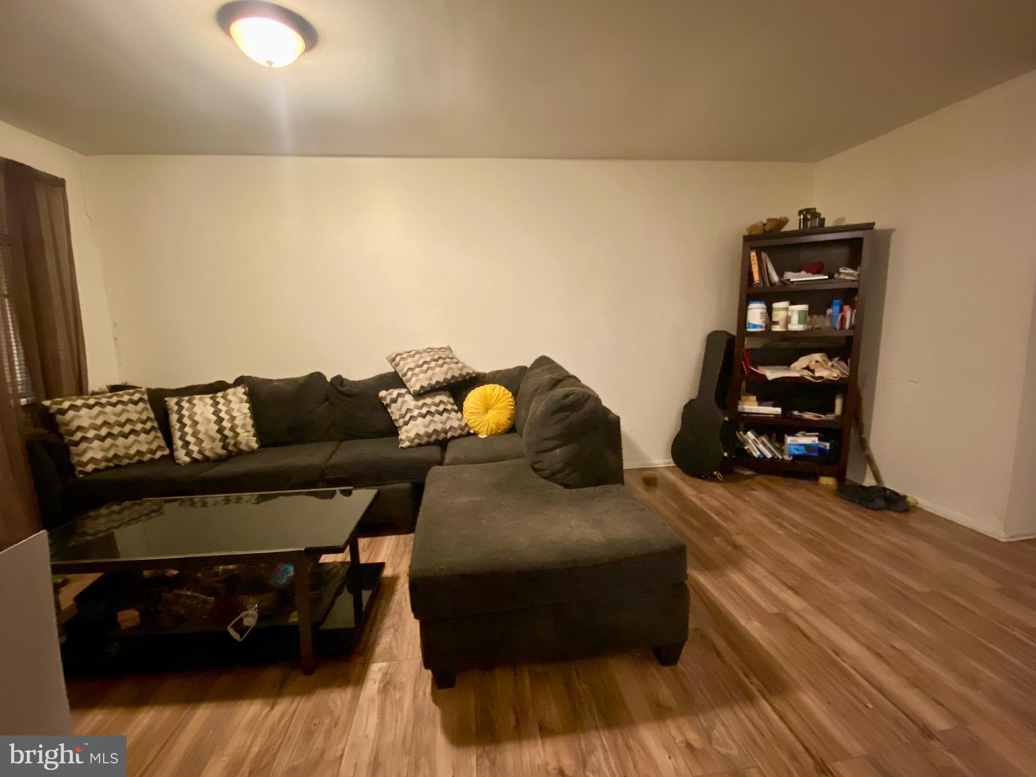ACADEMY GARDENS - Residential Income