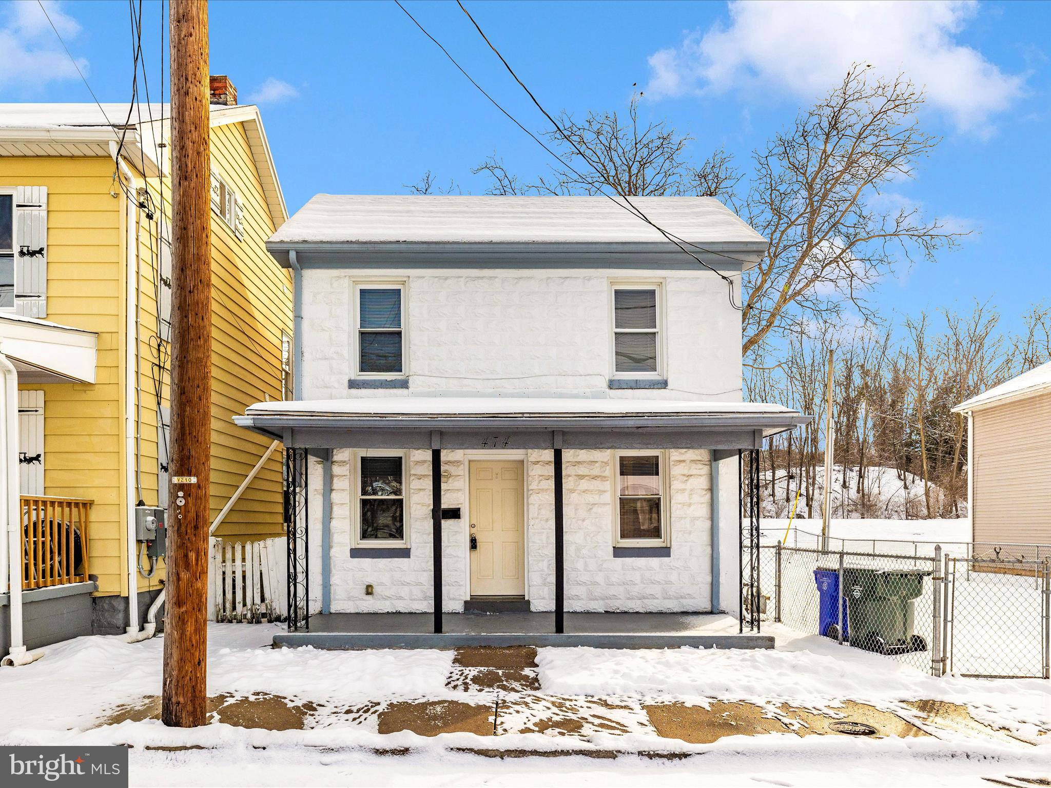 Adorable 2 bedroom 1 bath colonial that has been updated and freshly painted. Replacement windows, arch roof, heat pump and storage shed on deck. .04 acre lot within fence is deeded and sold separately but can be sold together. Price to sell immediately!
