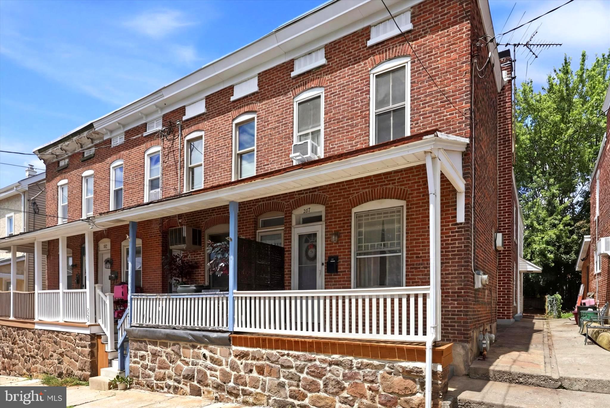 Make the light-filled home on Summer Street your next home. Blending timeless charm with spacious living areas and an unbeatable walkable location, this inviting end-unit Colonial offers the best of Royersford Borough living.

Featuring 3 bedrooms, 1.5 bathrooms, and a warm, welcoming atmosphere, this home is perfectly situated just 0.3 miles from Royersford Elementary School and less than a mile from sought-after Spring-Ford High School.

Step inside to beautiful hardwood floors that flow throughout the main living areas. The updated kitchen is both stylish and functional, featuring granite countertops, shaker-style cabinetry, a gas range, newer appliances, and generous prep space for everything from weeknight dinners to holiday gatherings. Just beyond the kitchen, the formal dining room is ready to host family meals, celebrations, and memorable evenings with friends. A convenient first-floor powder room adds everyday functionality.

Upstairs, you'll find three comfortable bedrooms and a full hall bathroom complete with a spacious linen closet for additional storage.

Outside, enjoy a low-maintenance backyard that's perfect for relaxing, entertaining, or hosting summer barbecues. Whether you're sipping your morning coffee or spending an evening with friends, this outdoor space is designed for easy living.

The location truly sets this home apart. Just blocks from the Schuylkill River Trail, local coffee shops, restaurants, parks, and shopping, you'll love being able to leave the car behind and enjoy everything Royersford Borough has to offer.

Parking is permitted on the left side of Summer Street between 10:00 a.m. and 11:00 p.m., with free municipal parking conveniently available on nearby 3rd Street.

Offering classic Colonial character, thoughtful updates, and an exceptional location, this Summer Street home is ready to welcome its next owners.