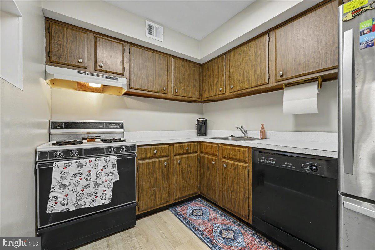 STONY CREEK - Residential