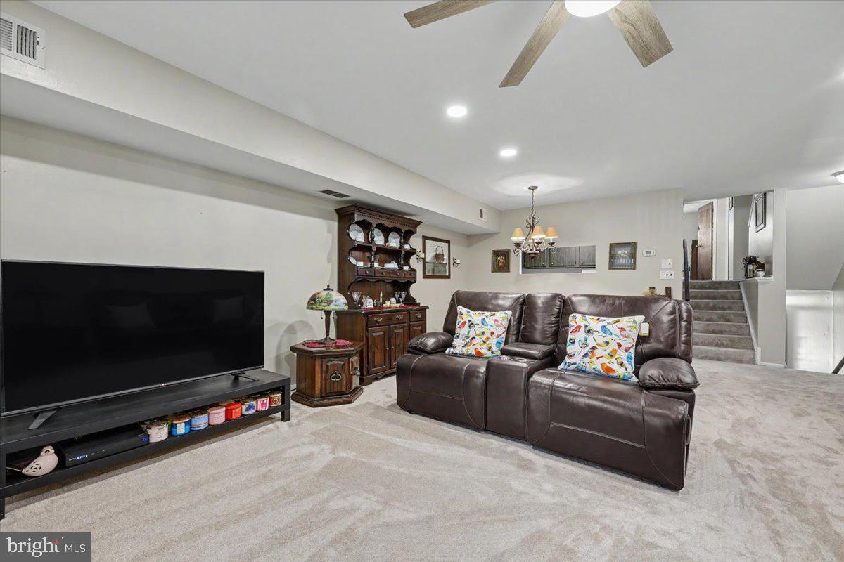 STONY CREEK - Residential