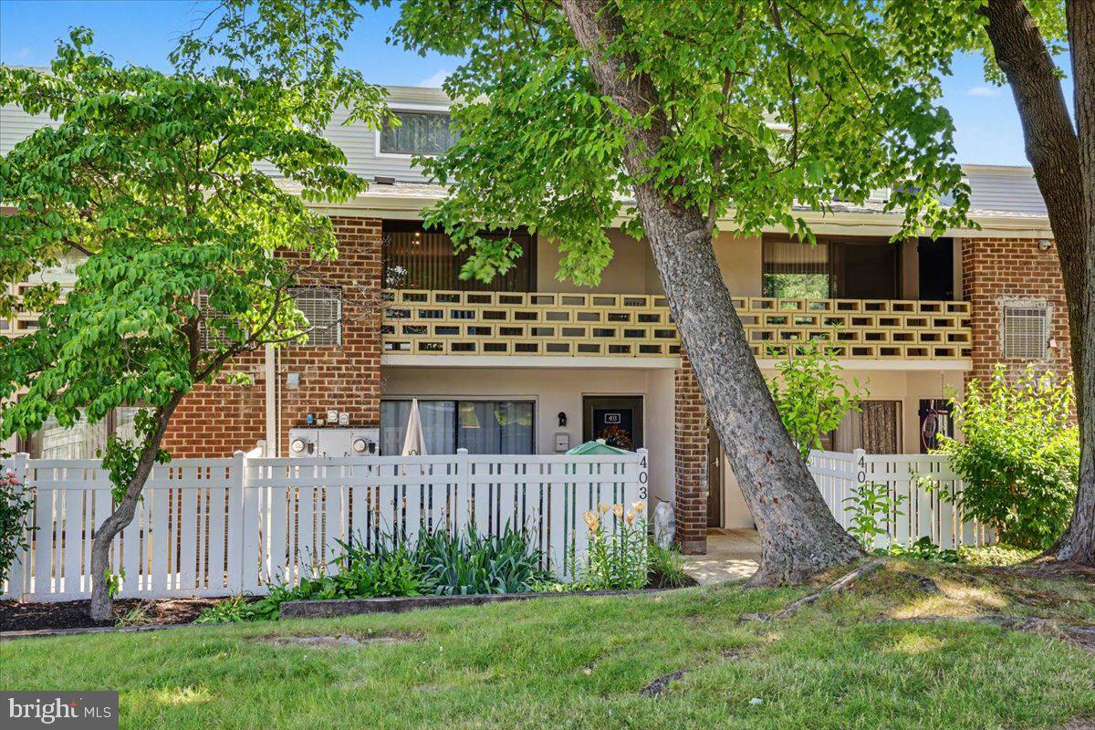 STONY CREEK - Residential