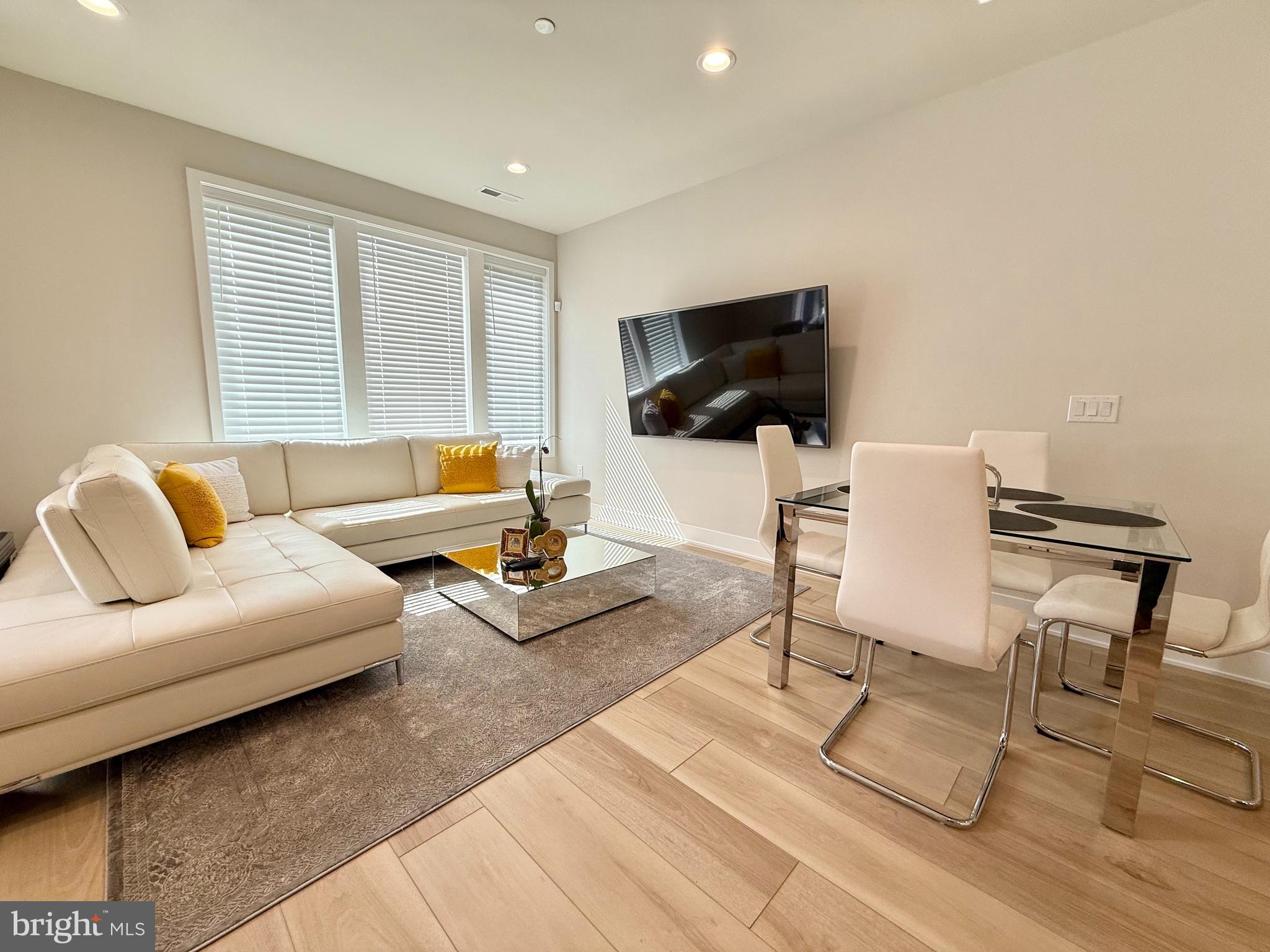 NORTHBANK - Residential Lease
