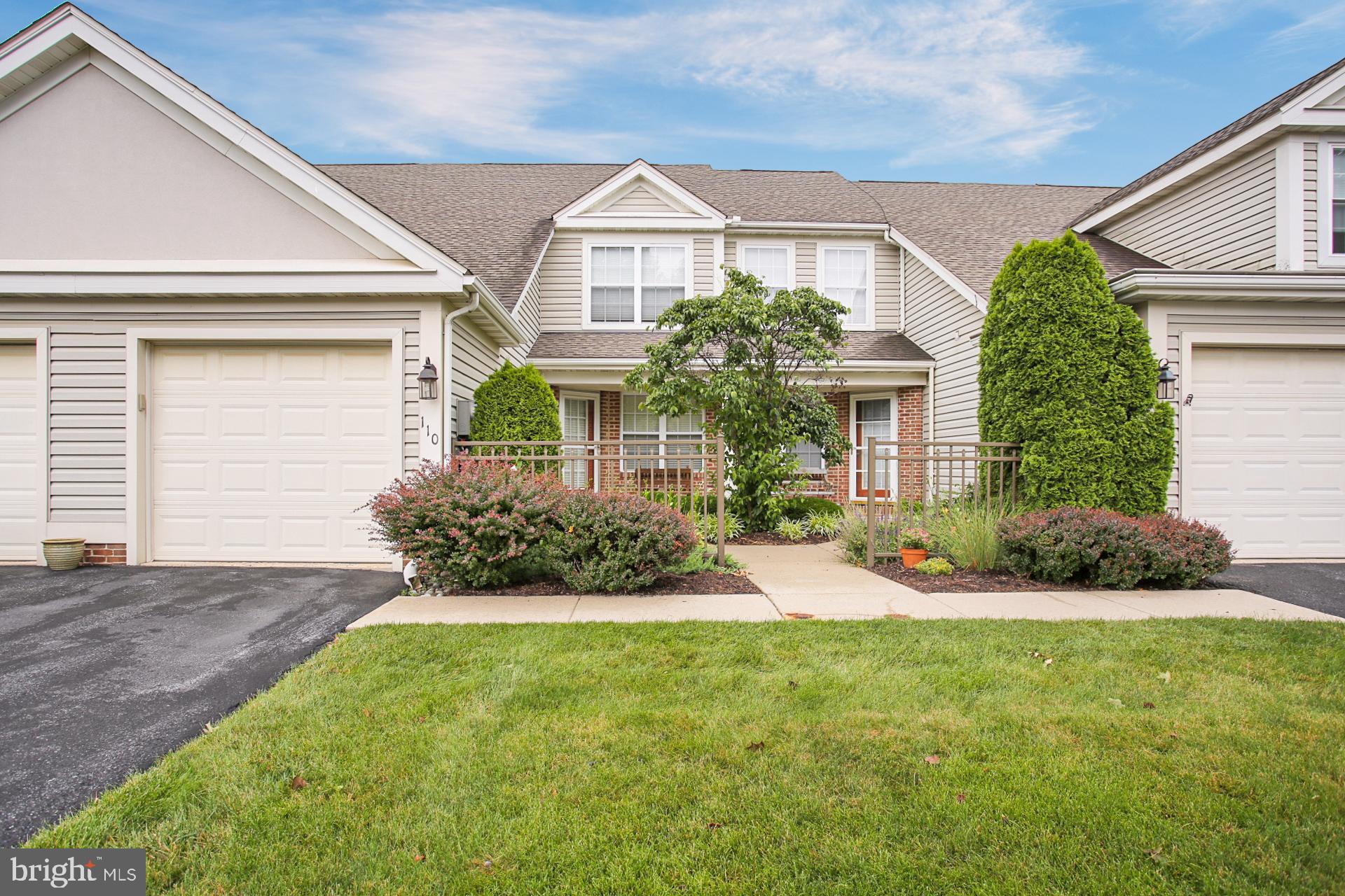Location! Location! Location!  This immaculately maintained Oak Hill at Spring Ridge townhouse will go FAST!!!  Prior to entering the front door, you will walk through the professionally-landscaped, HOA-maintained courtyard.   Upon entering the front door, you will immediately notice the beautiful laminated wood flooring.  Access to the garage, laundry room and powder room are all located near the front door as well.  The breakfast nook overlooks the beautiful courtyard.  The kitchen includes the refrigerator and has custom made granite counter tops and a granite sink.  The open floor plan allows for a spacious and brightly-lit combined family room / dining room.   The gas fireplace adds some elegance to the family room side.   In the attached 1 car garage, you will find an access door in the ceiling which upon opening, will bring down a wood ladder to access the above garage storage attic.  On the 2nd floor,  you will find the master bedroom, adjoining bathroom and walk-in closet.  Also, there are 2 additional bedrooms and a full bath in the hall.  Owner has paid for a Home Warranty through American Home Shield which will remain in effect until May 2023.  According to HOA bylaws, all animals must be leashed at all times when out doors.  Maximum of 3 cats and 2 dogs allowed per home.  Optional swimming pool fee of $225 per year.  Walking distance to Spring Ridge Elementary school.   Heated electric cables have been installed on roof to melt snow.