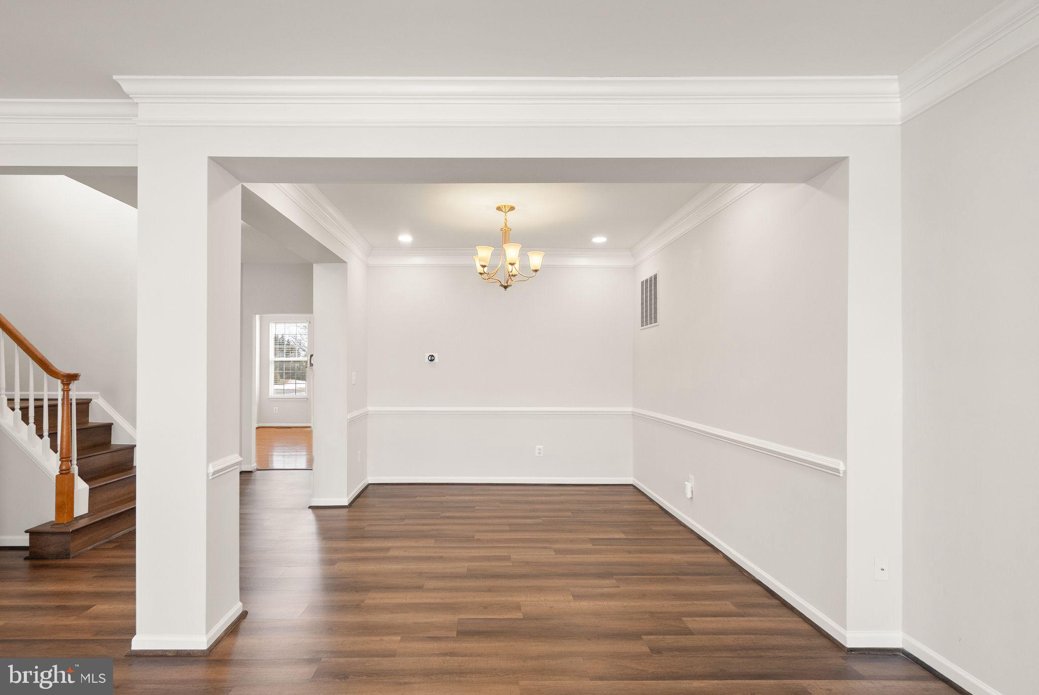 SOUTH RIDING - Residential