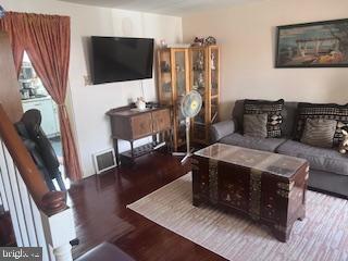 CASTOR GARDENS - Residential