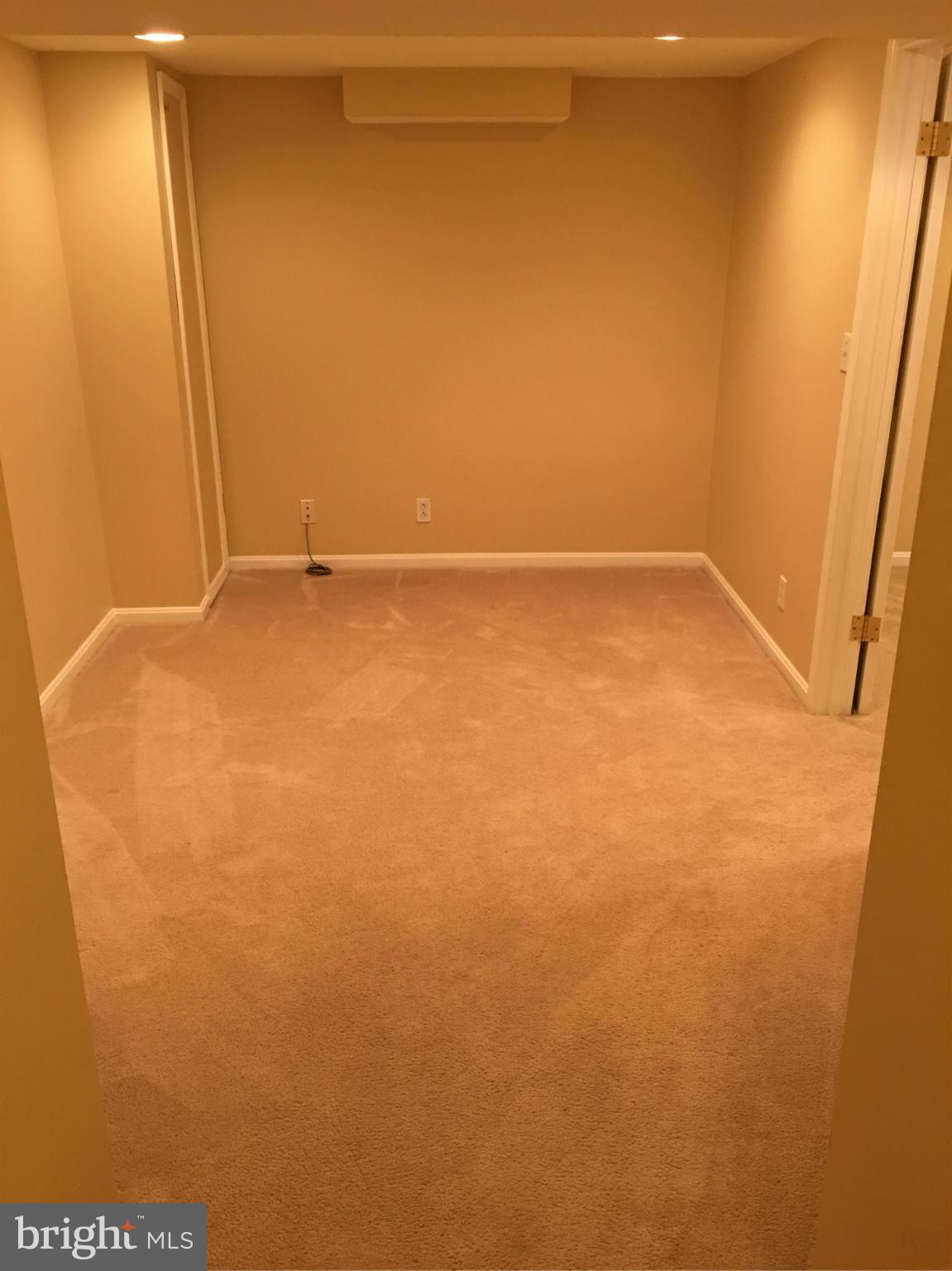 INDIAN SPRING PARK - Residential Lease