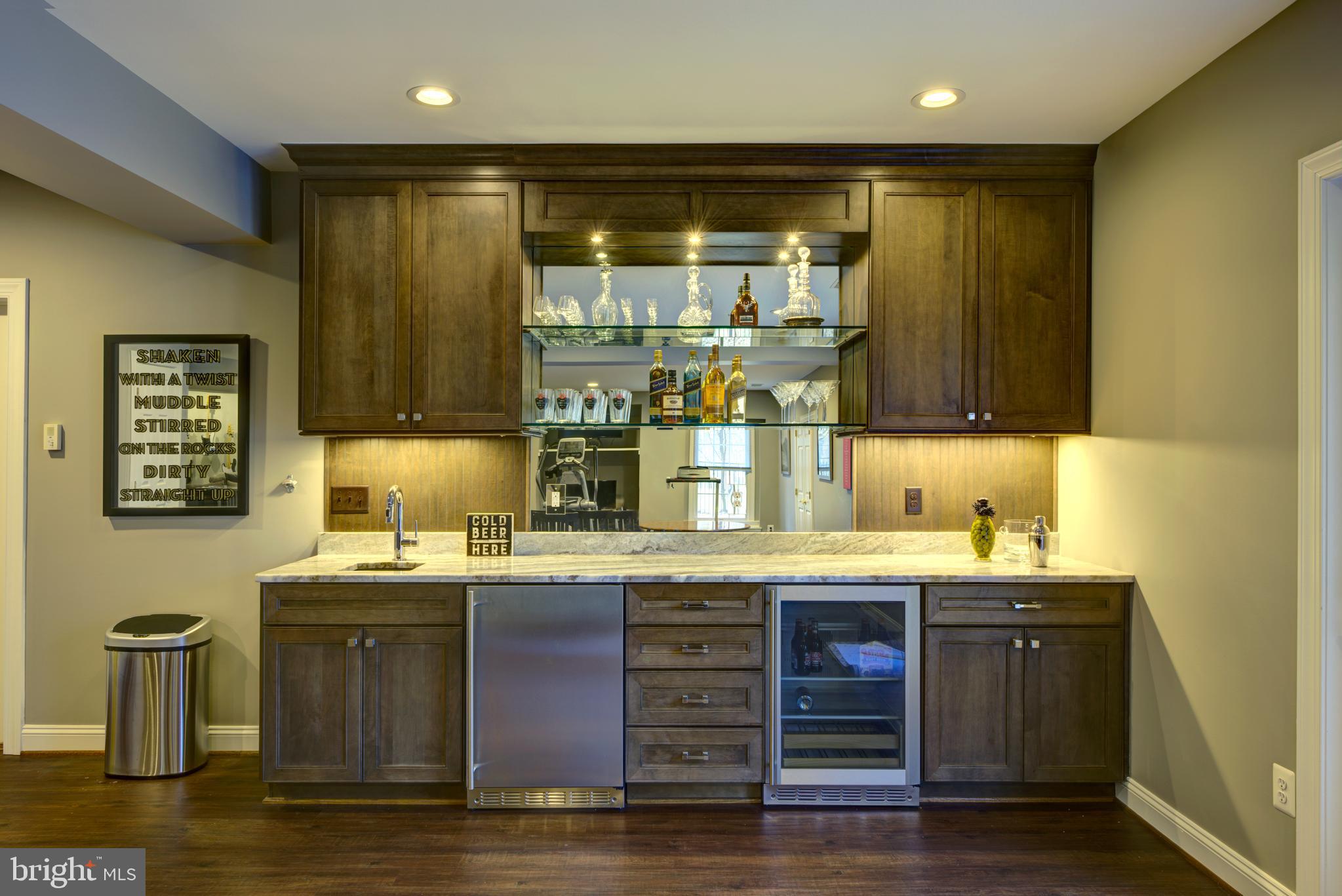 FOX RUN - Residential