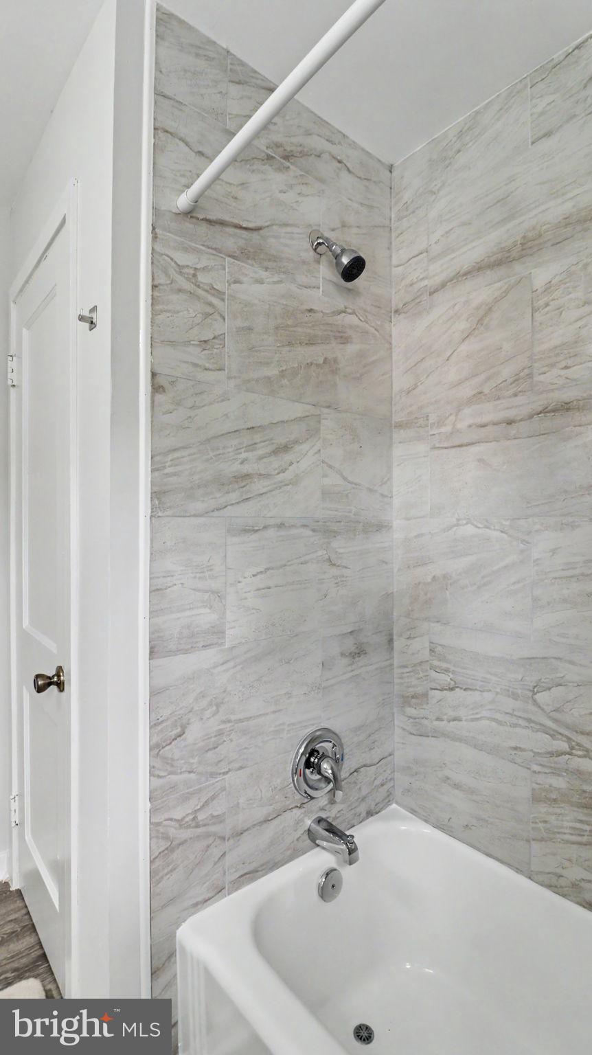BURLEITH - LEIGHTON - Residential