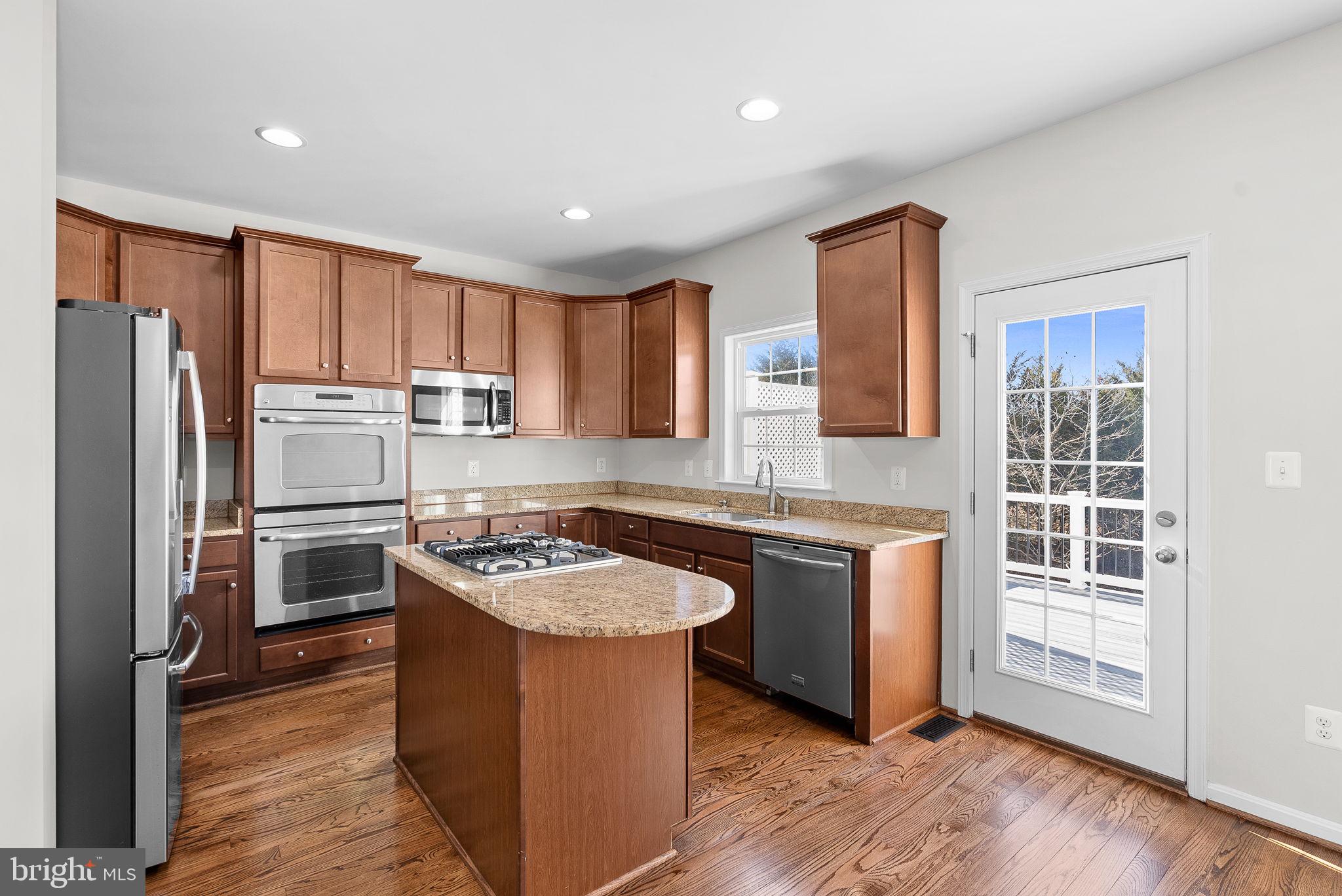 STONE RIDGE SOUTH - Residential