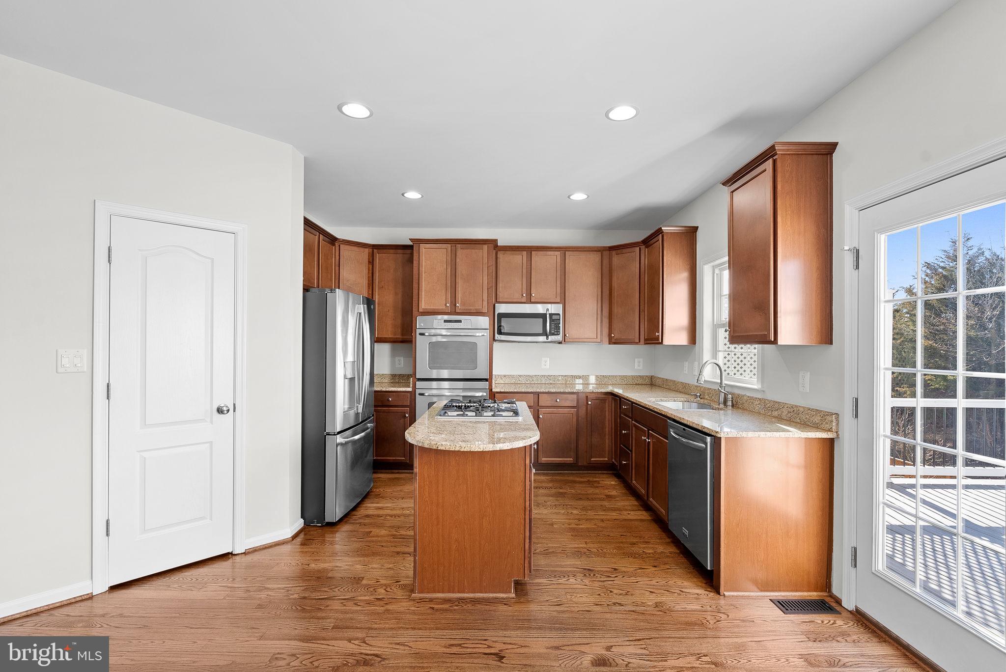 STONE RIDGE SOUTH - Residential