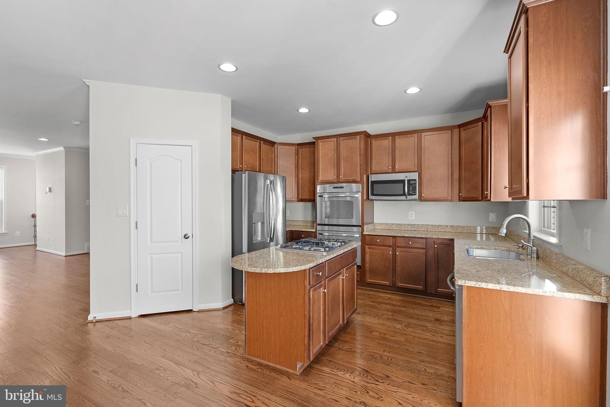 STONE RIDGE SOUTH - Residential