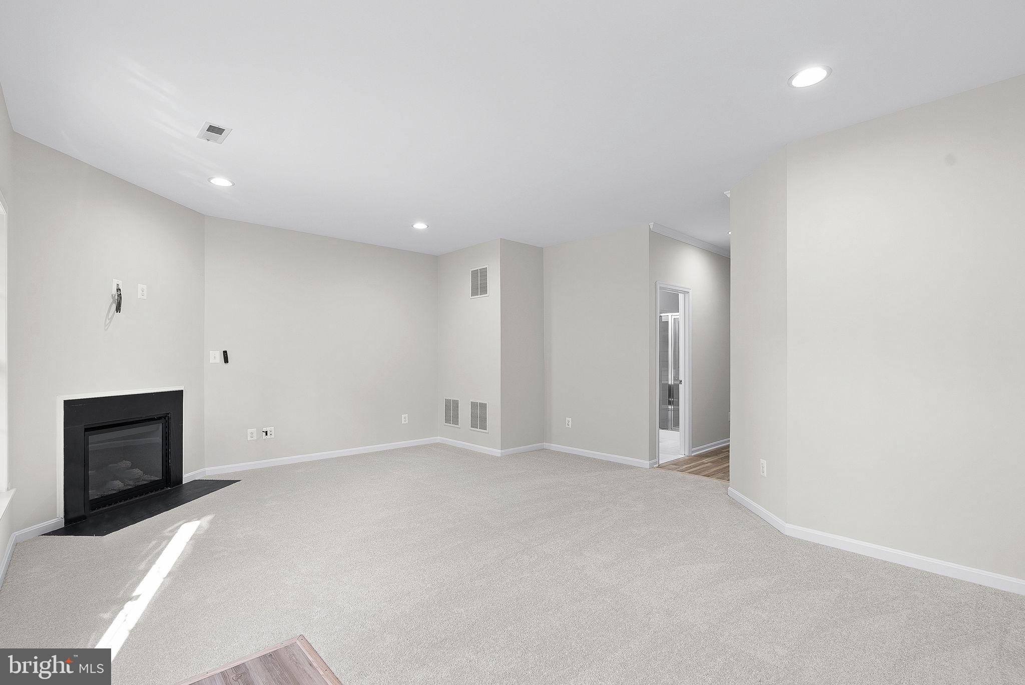 STONE RIDGE SOUTH - Residential
