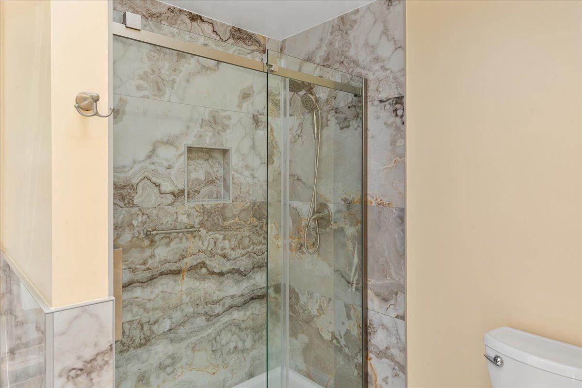 BRIDLEWOOD - Residential