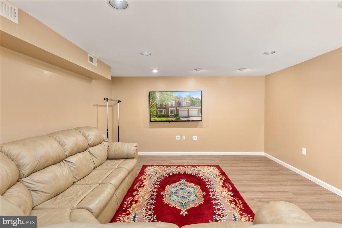 BRIDLEWOOD - Residential