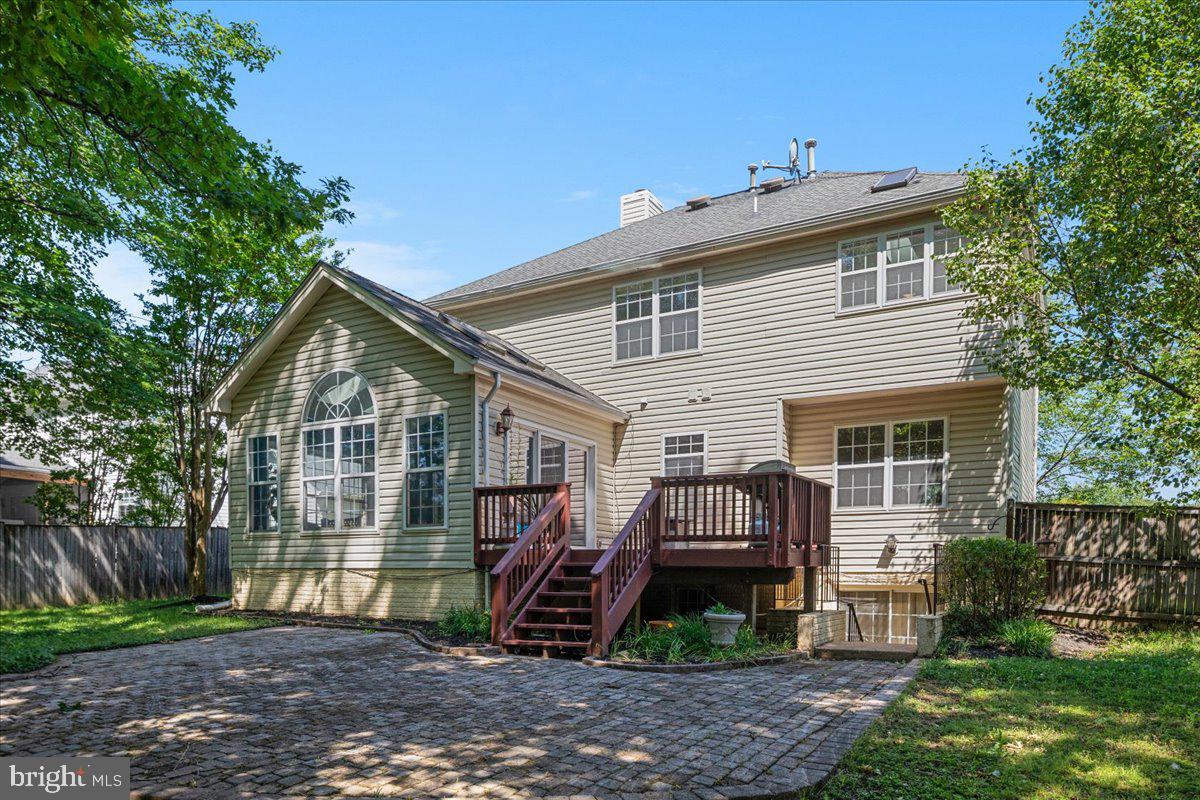 BRIDLEWOOD - Residential