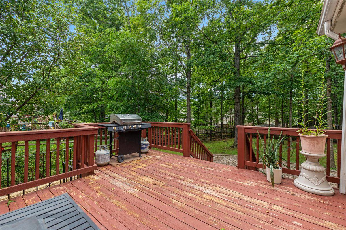 BRIDLEWOOD - Residential
