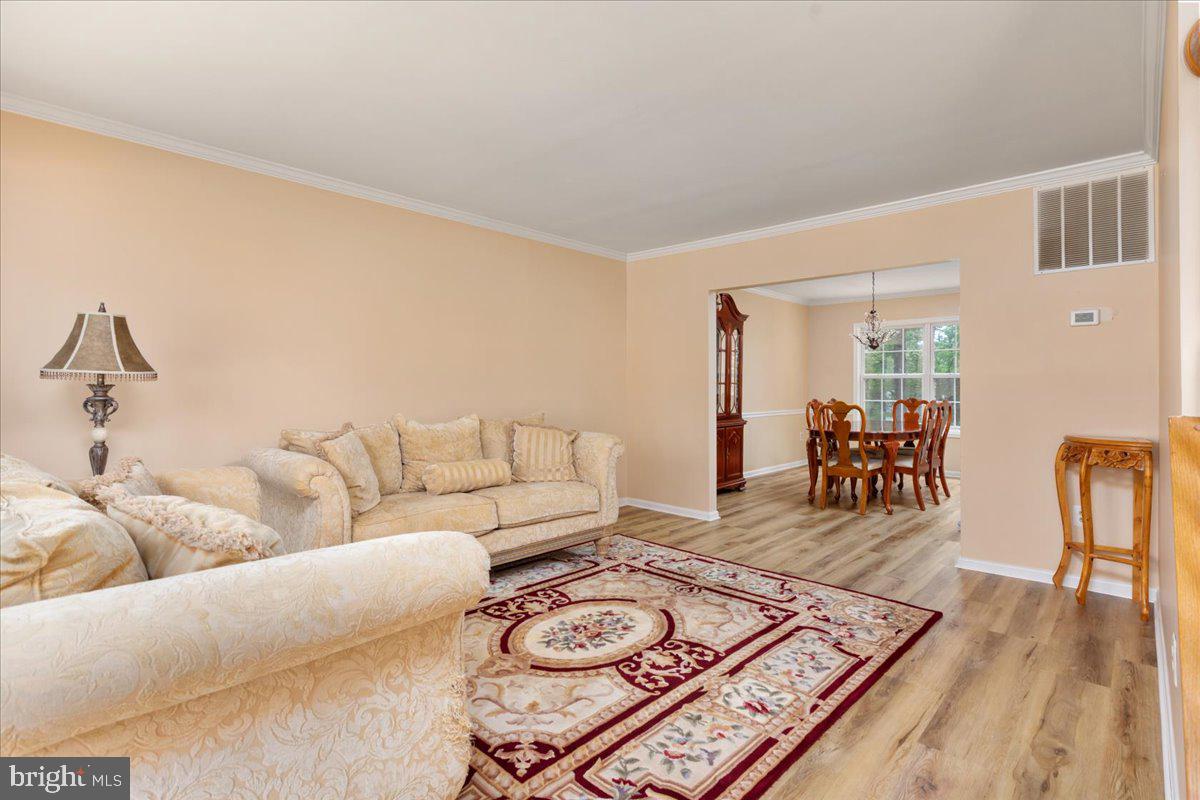 BRIDLEWOOD - Residential