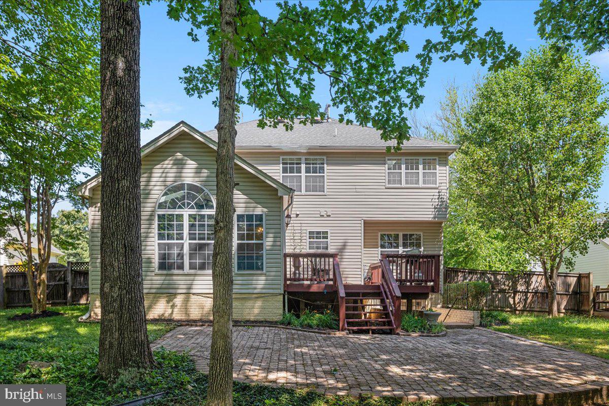 BRIDLEWOOD - Residential