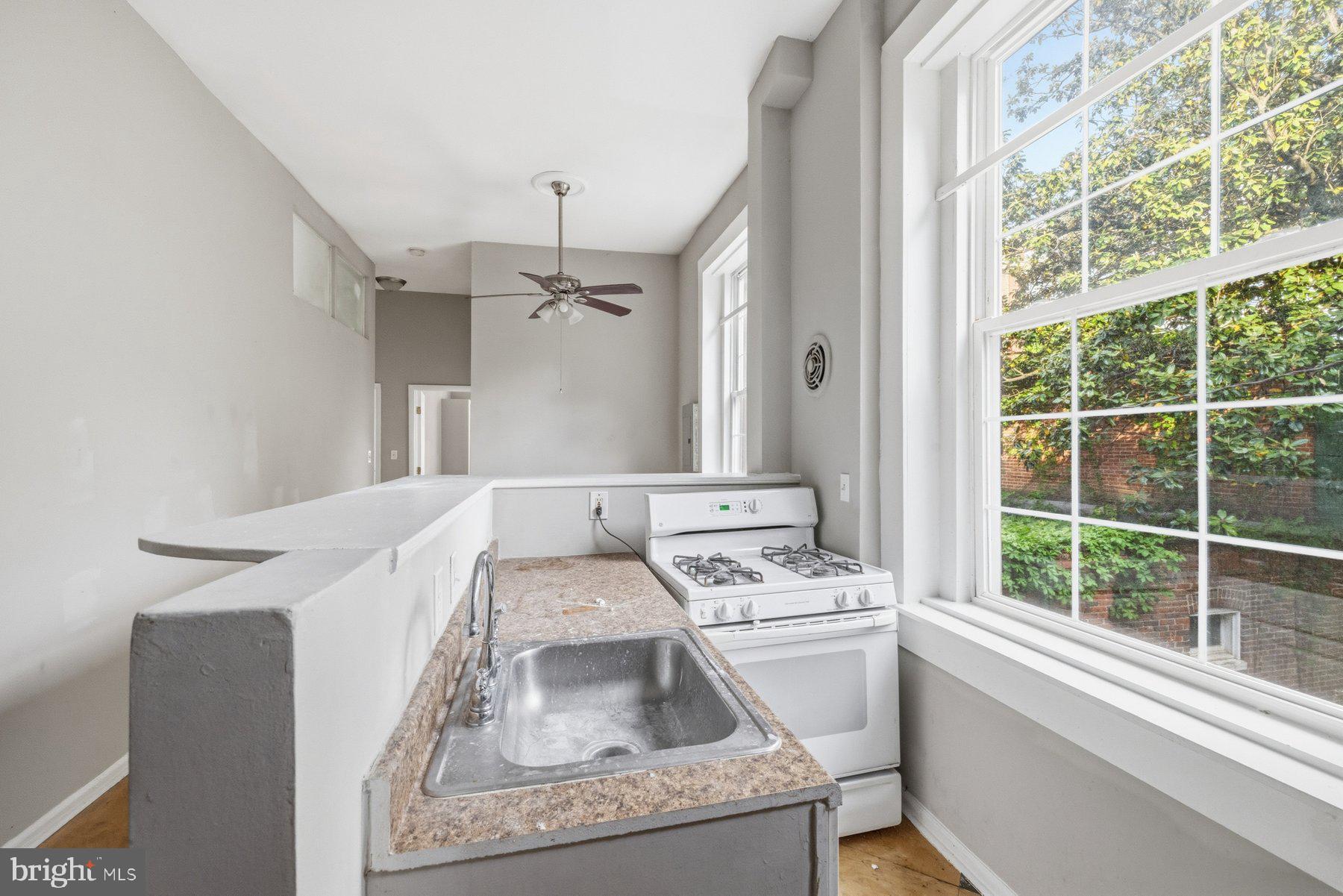 BOLTON HILL HISTORIC DISTRICT - Commercial Sale