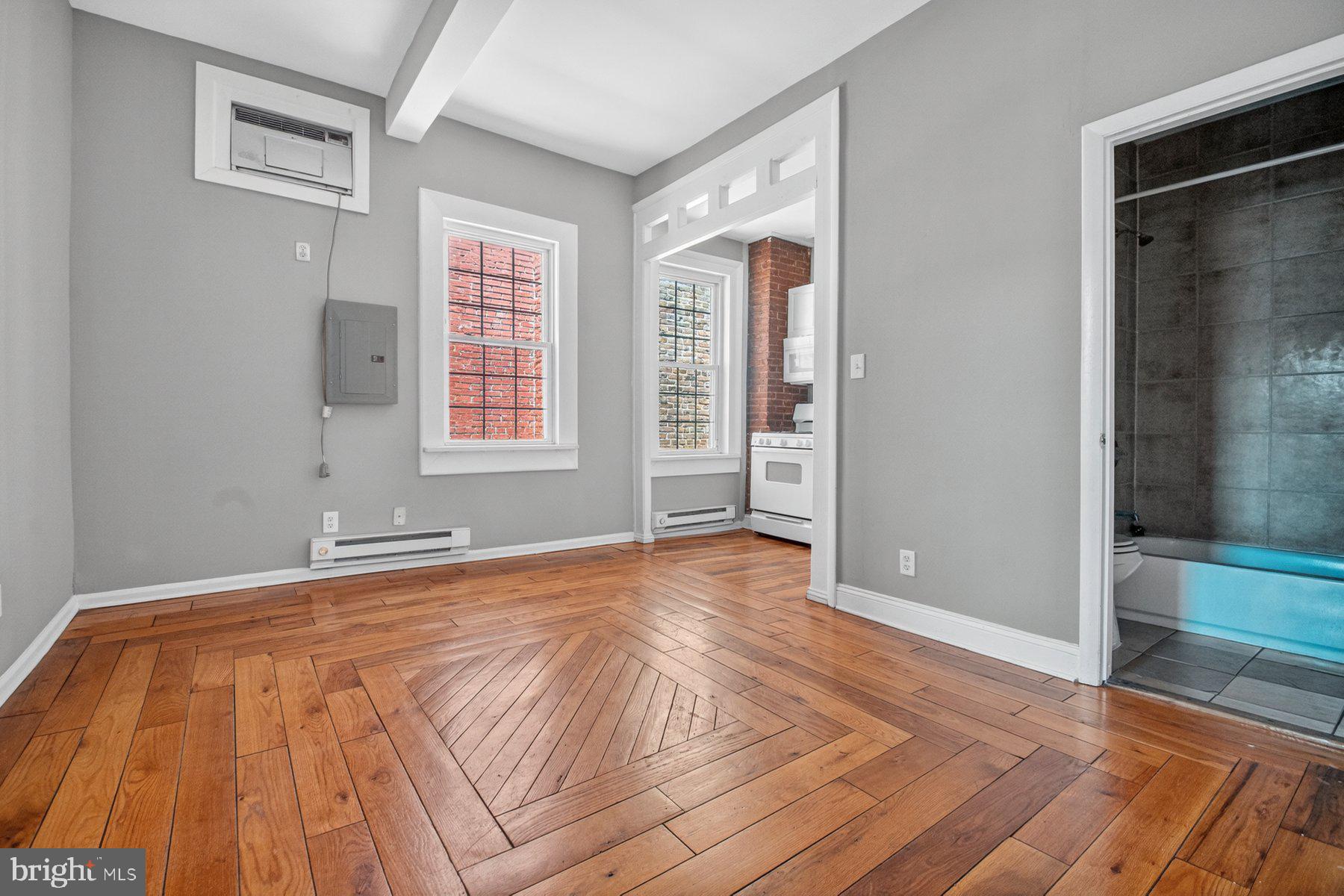 BOLTON HILL HISTORIC DISTRICT - Commercial Sale