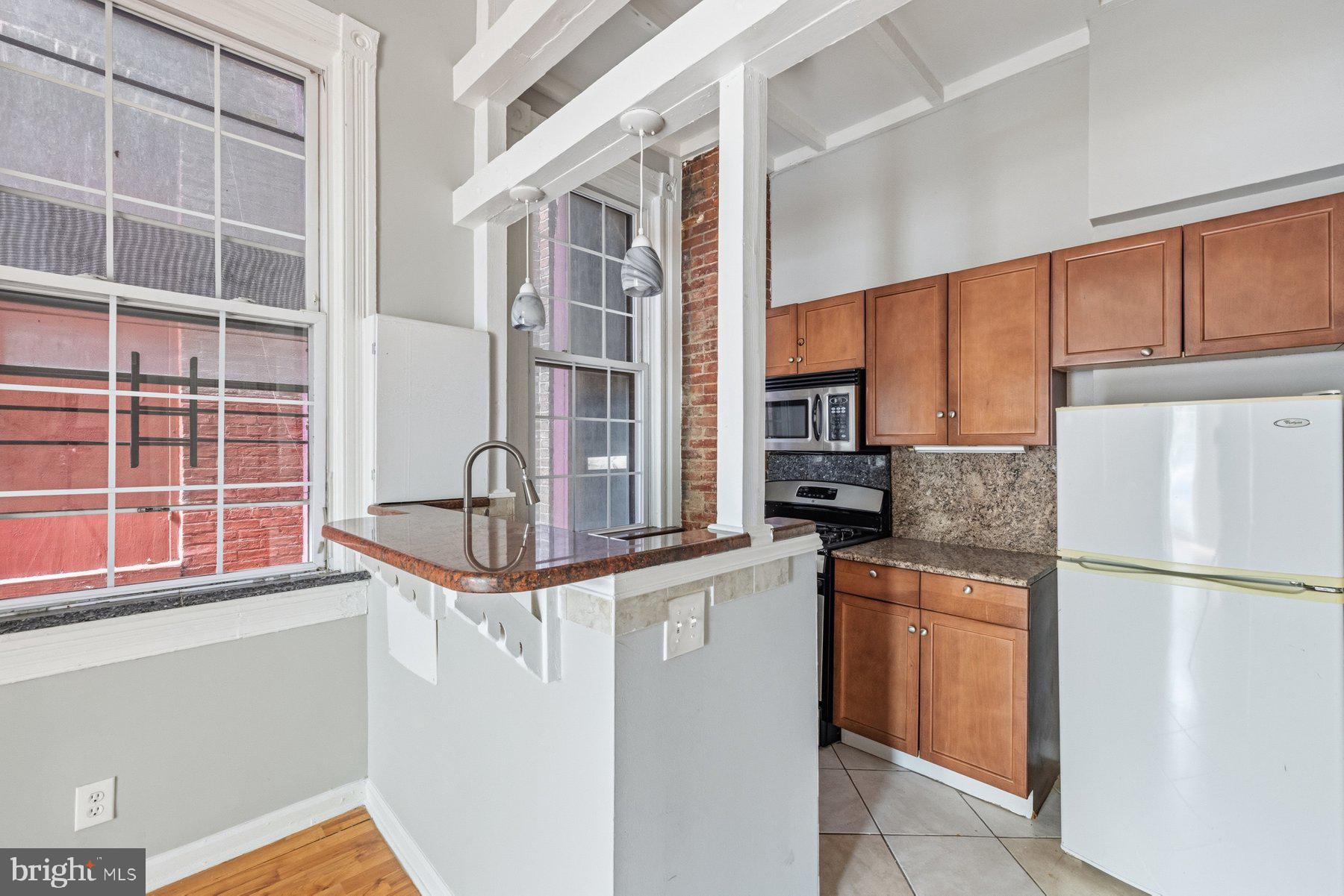 BOLTON HILL HISTORIC DISTRICT - Commercial Sale